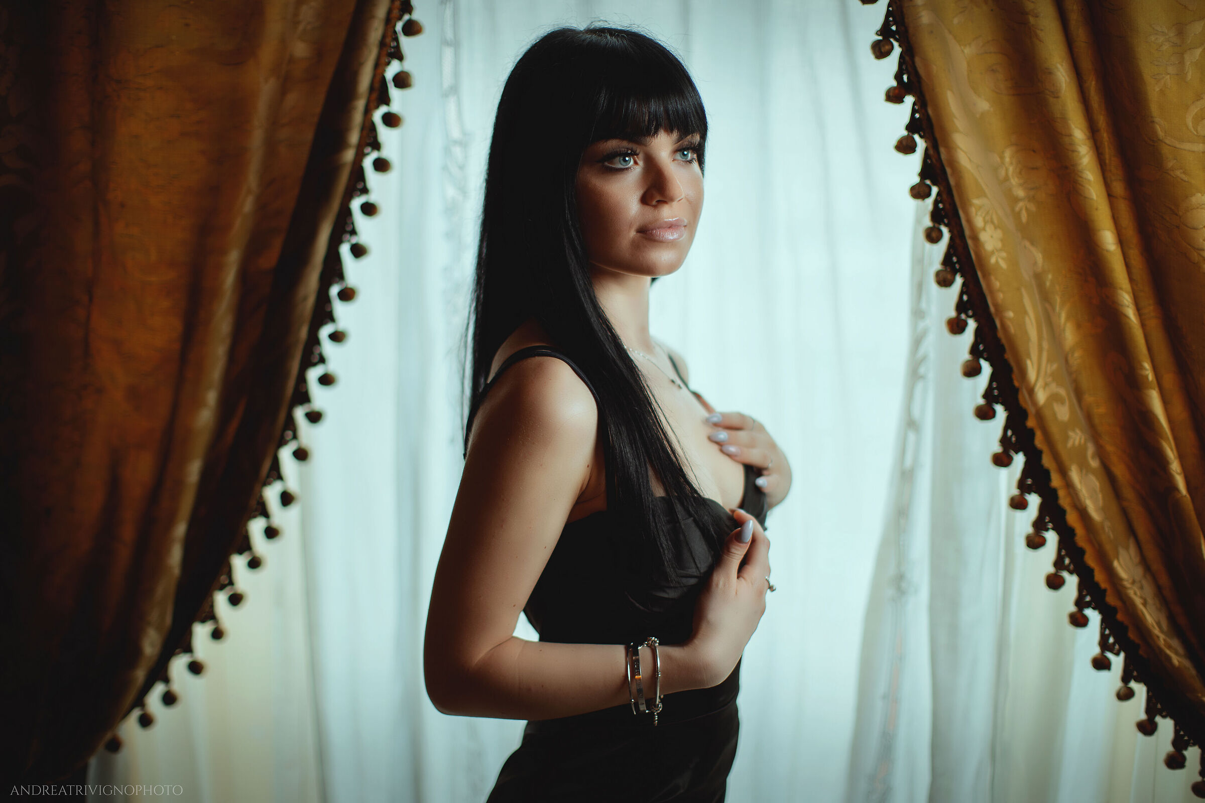 Raluca - Dark 12