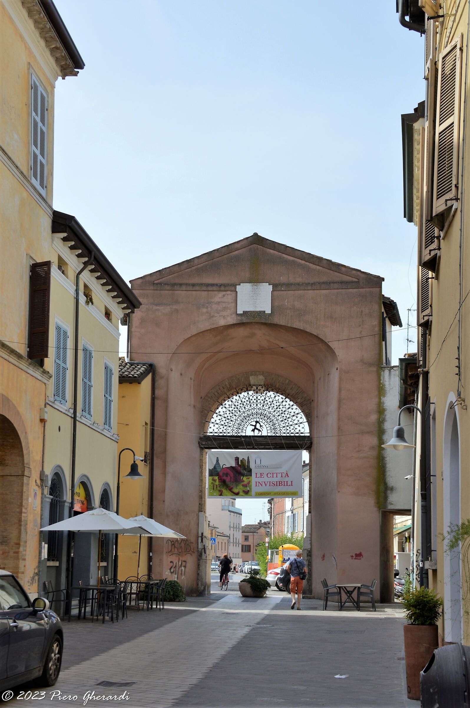 Porta Sisi