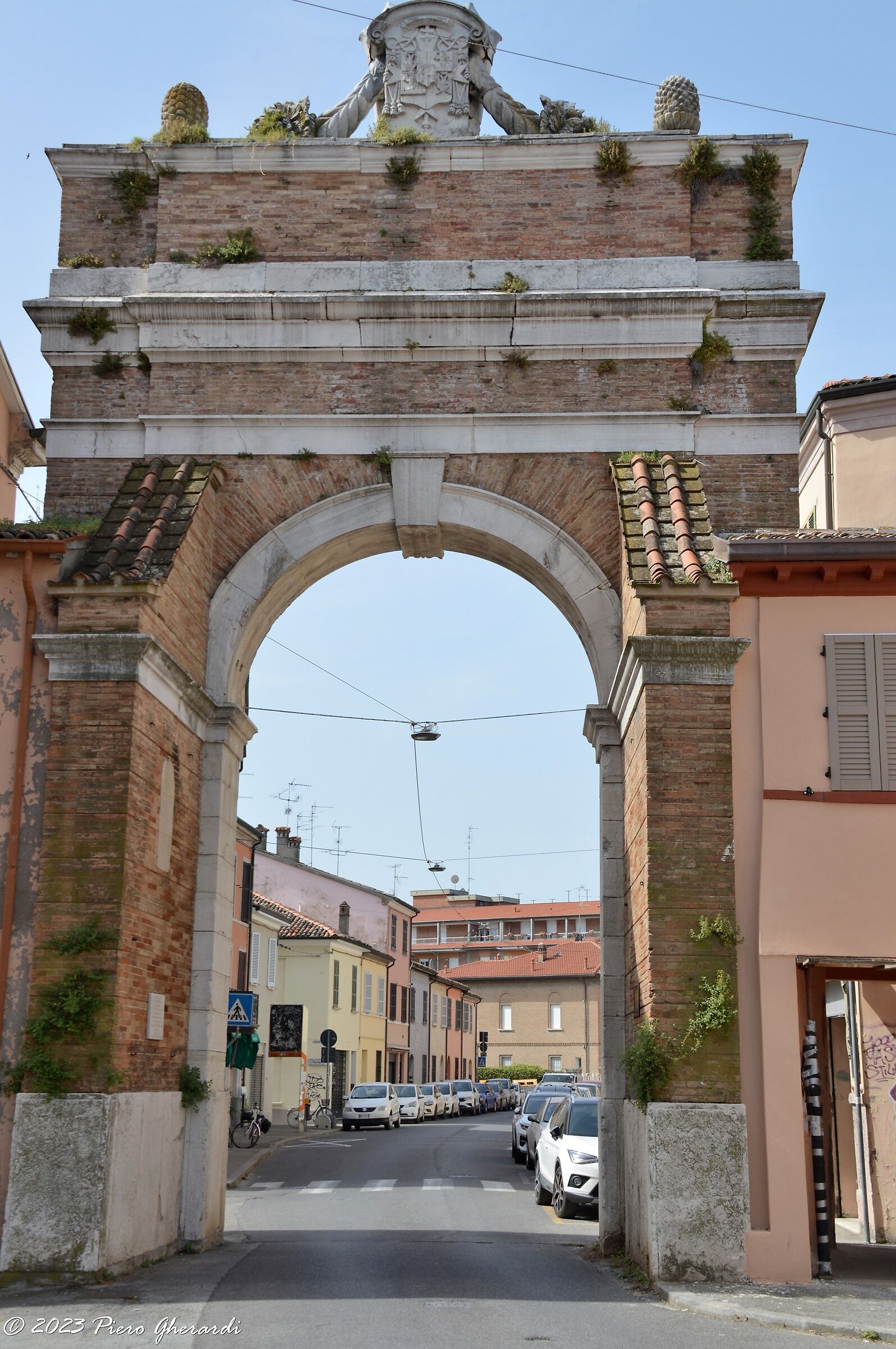 Porta Ravegnana