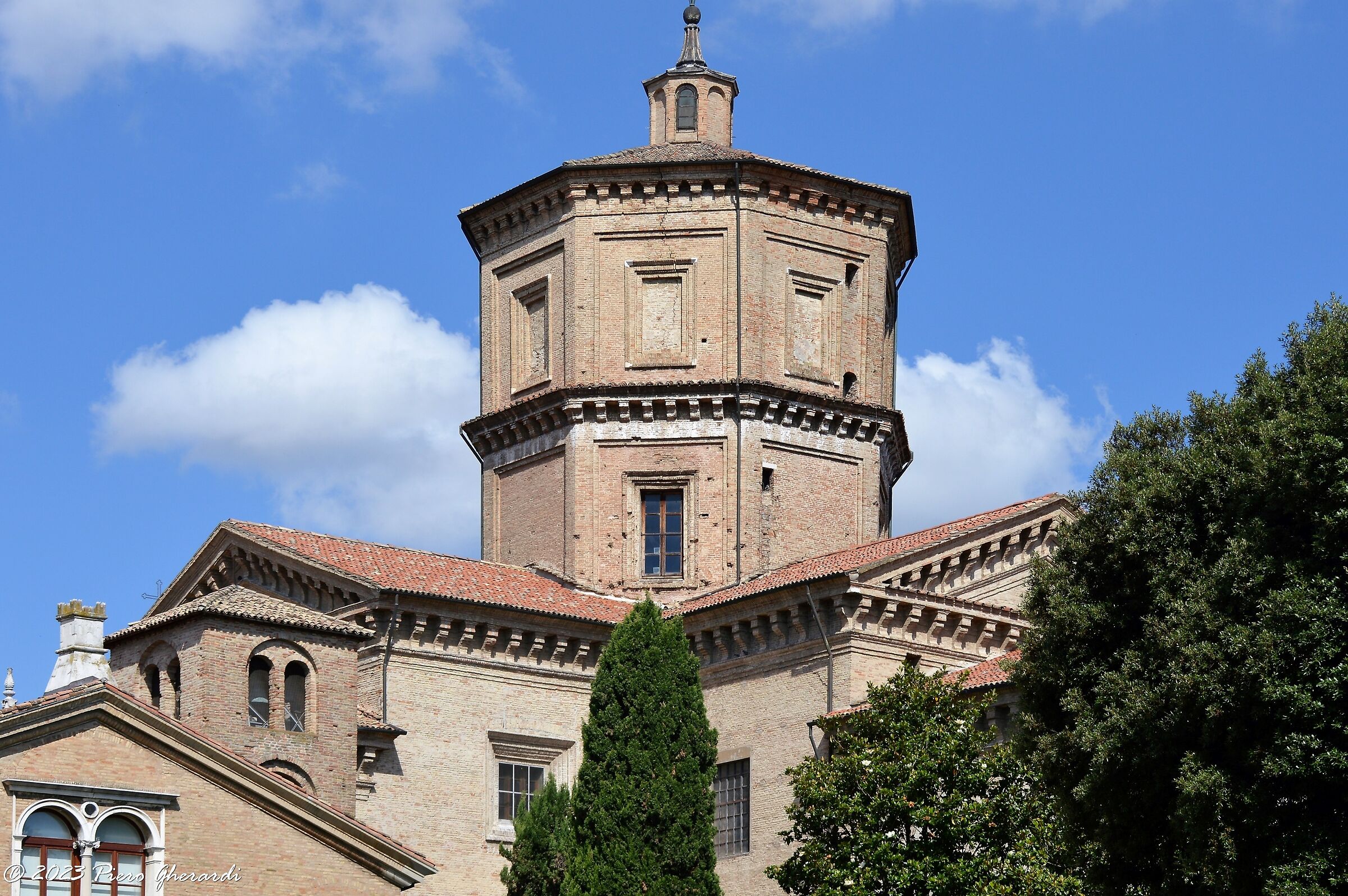 Basilica S.Maria in Porto