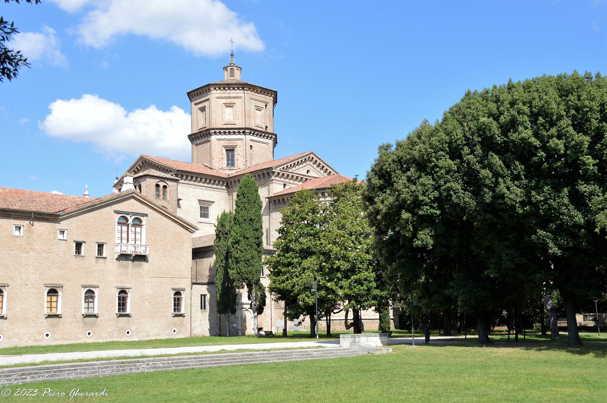 Basilica S.Maria in Porto