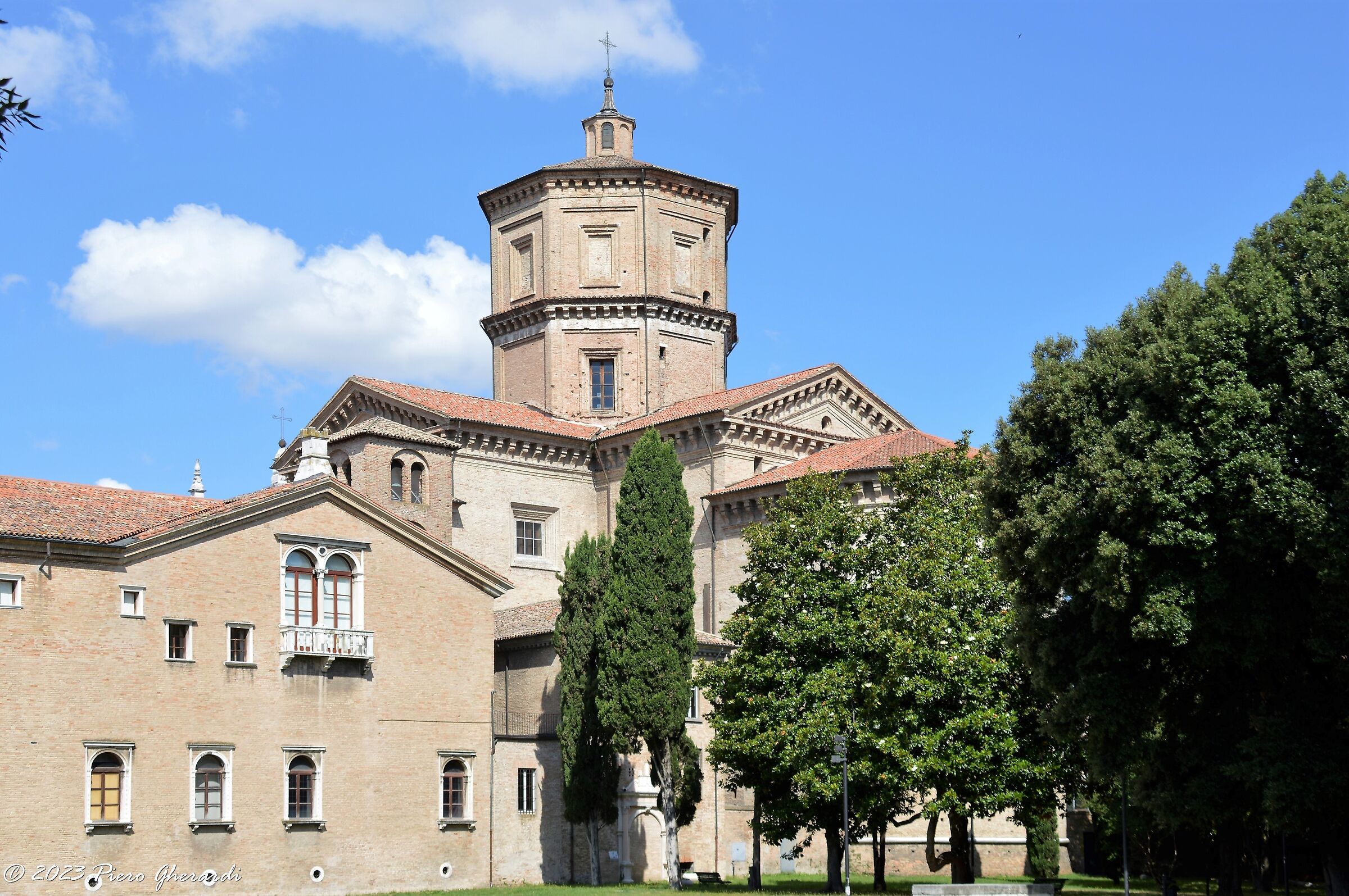 Basilica S.Maria in Porto