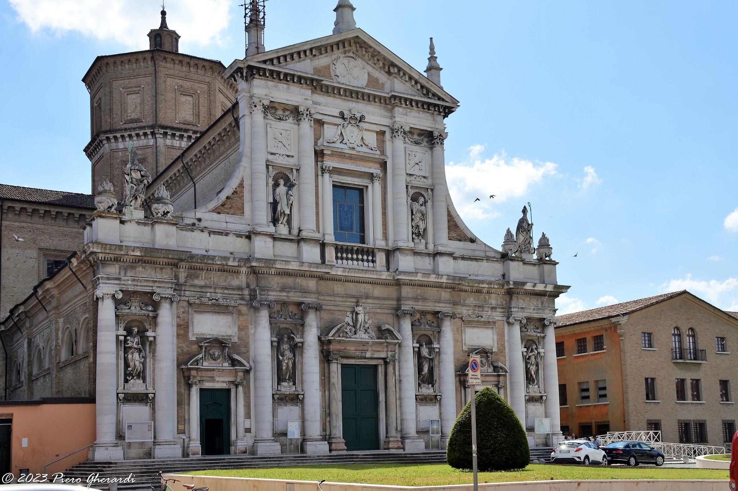 Basilica S.Maria in Porto