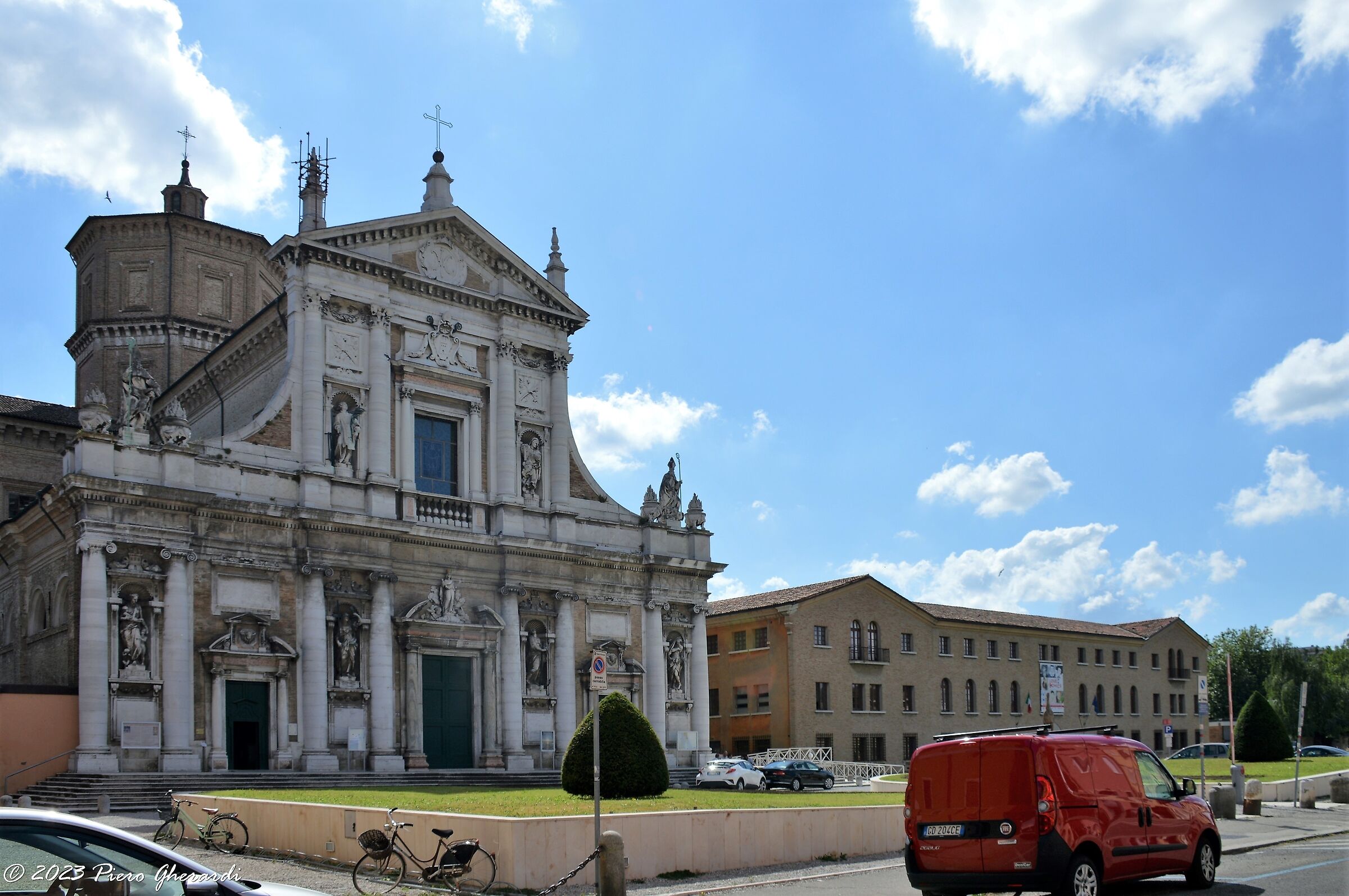 Basilica S.Maria in Porto