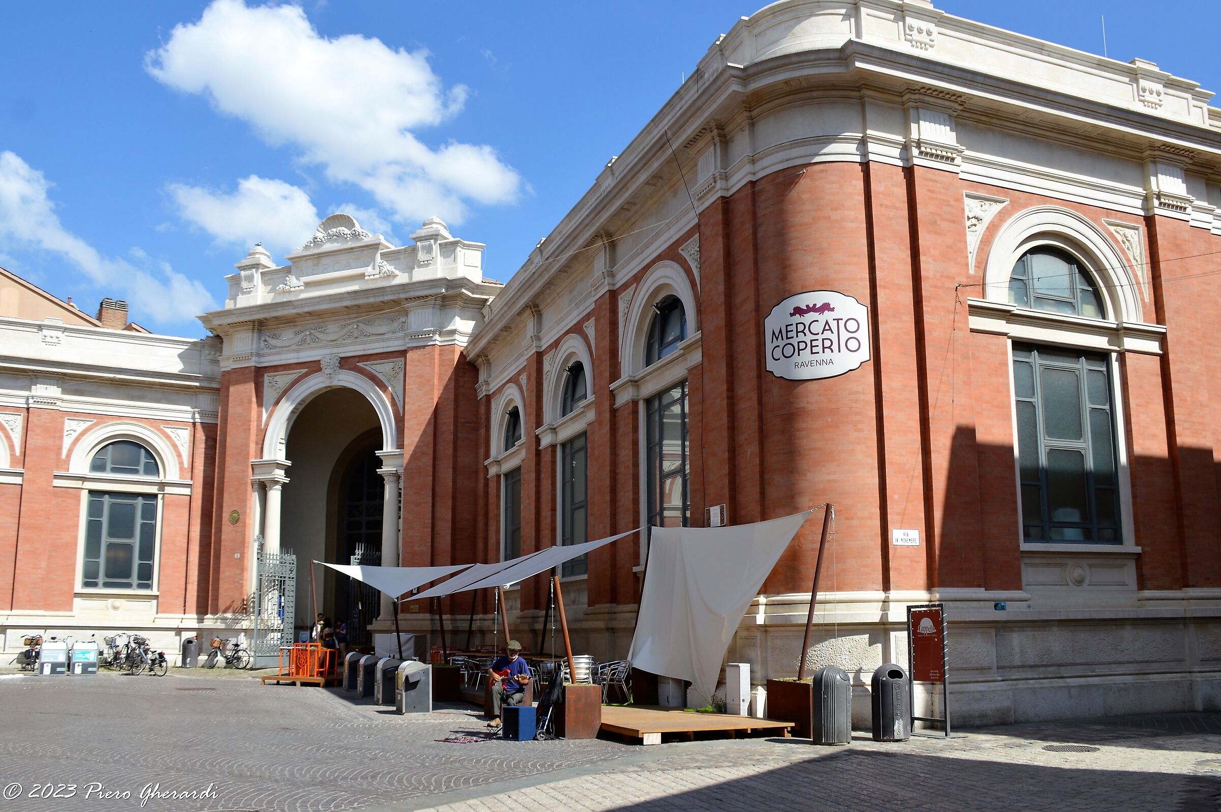 Mercato coperto