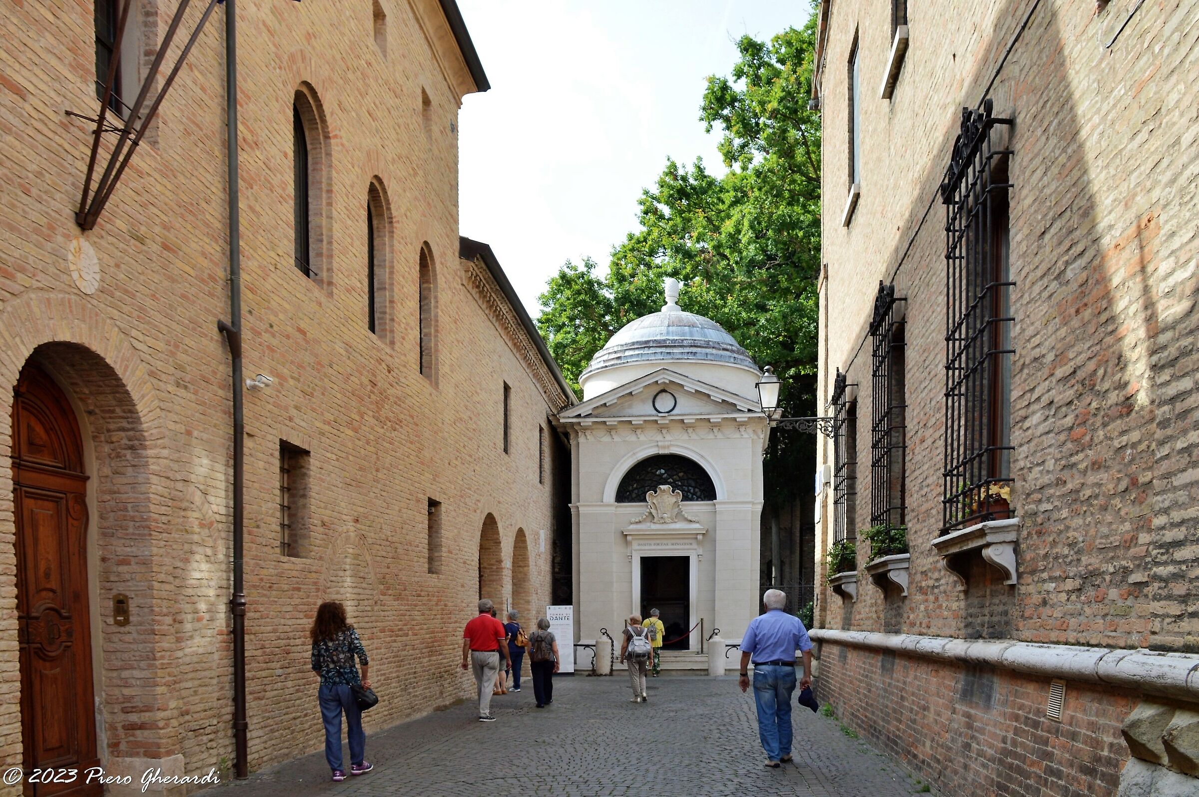 Tomba di Dante