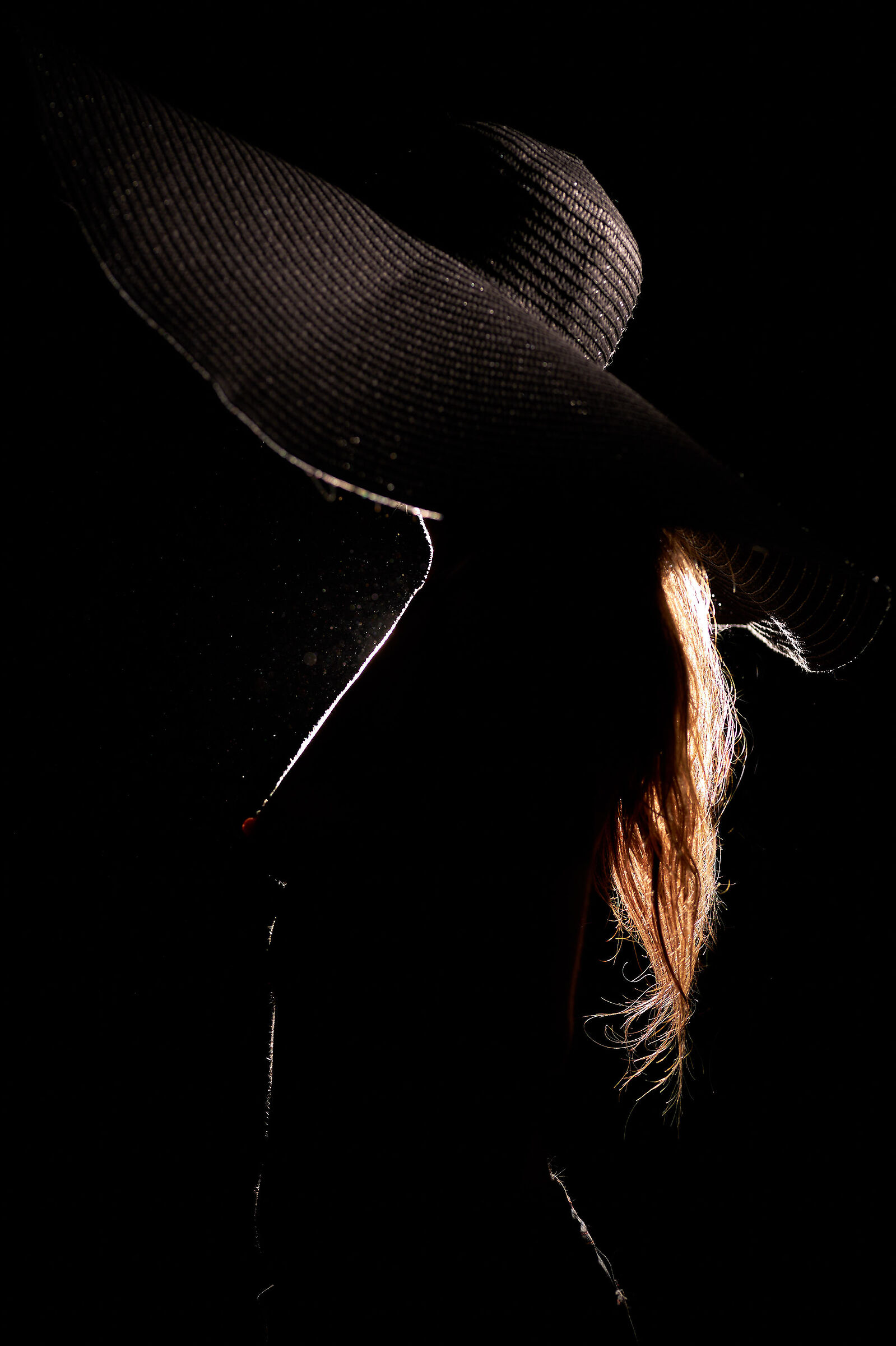 The girl with the hat