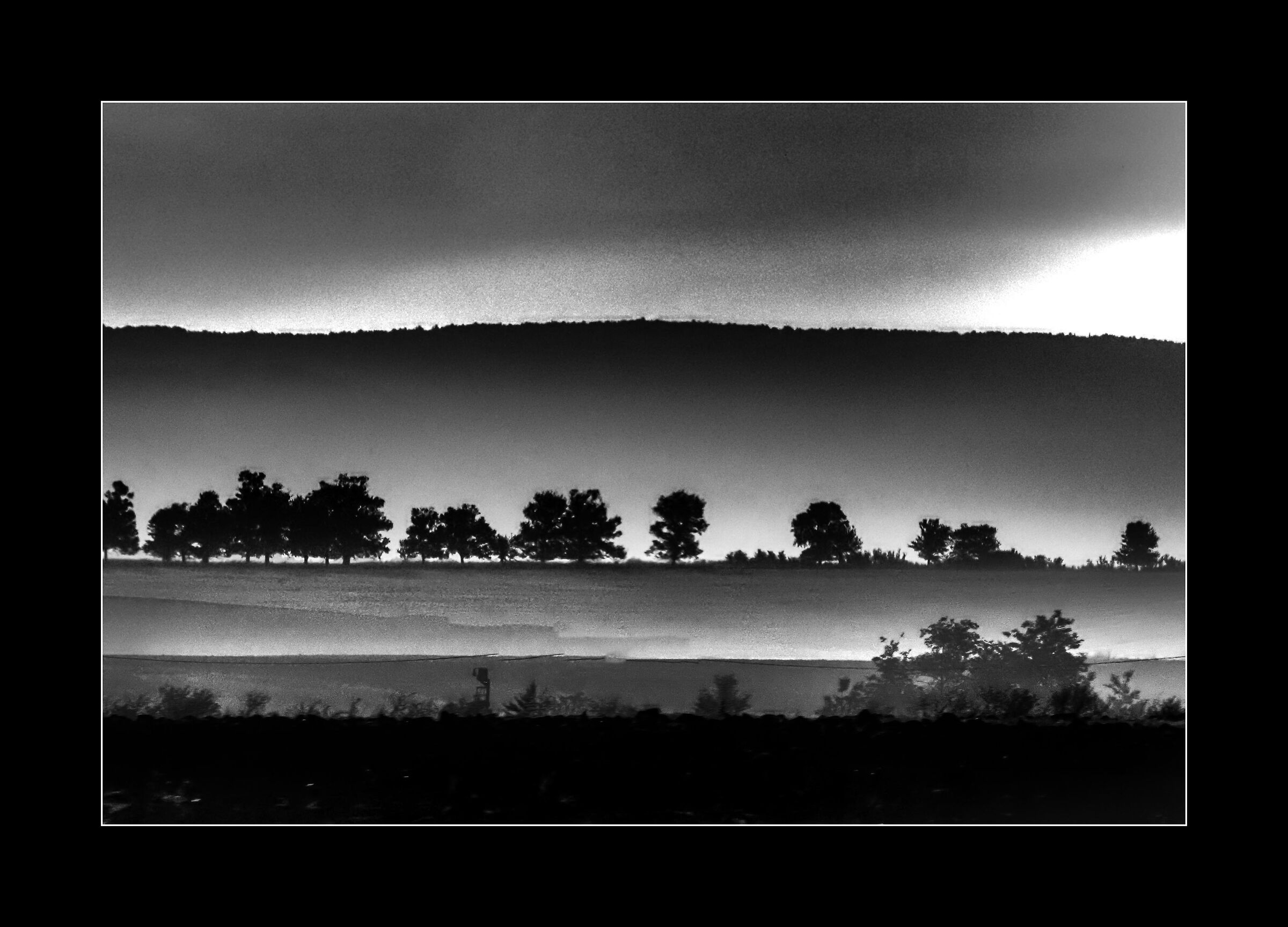 sulla via di Matera dal finestrino pullman