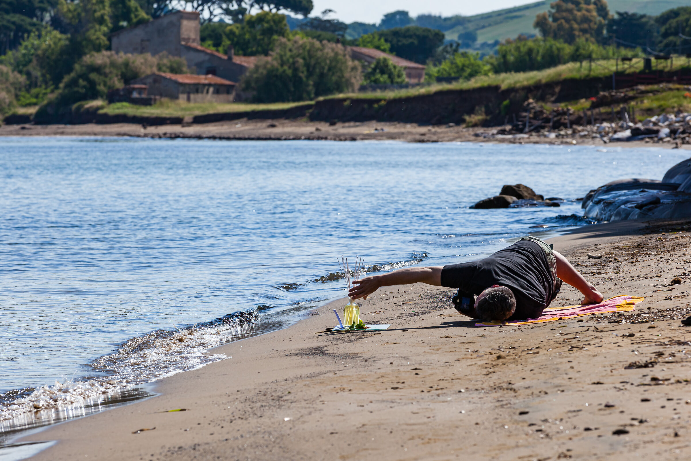 Acrobatic still life.