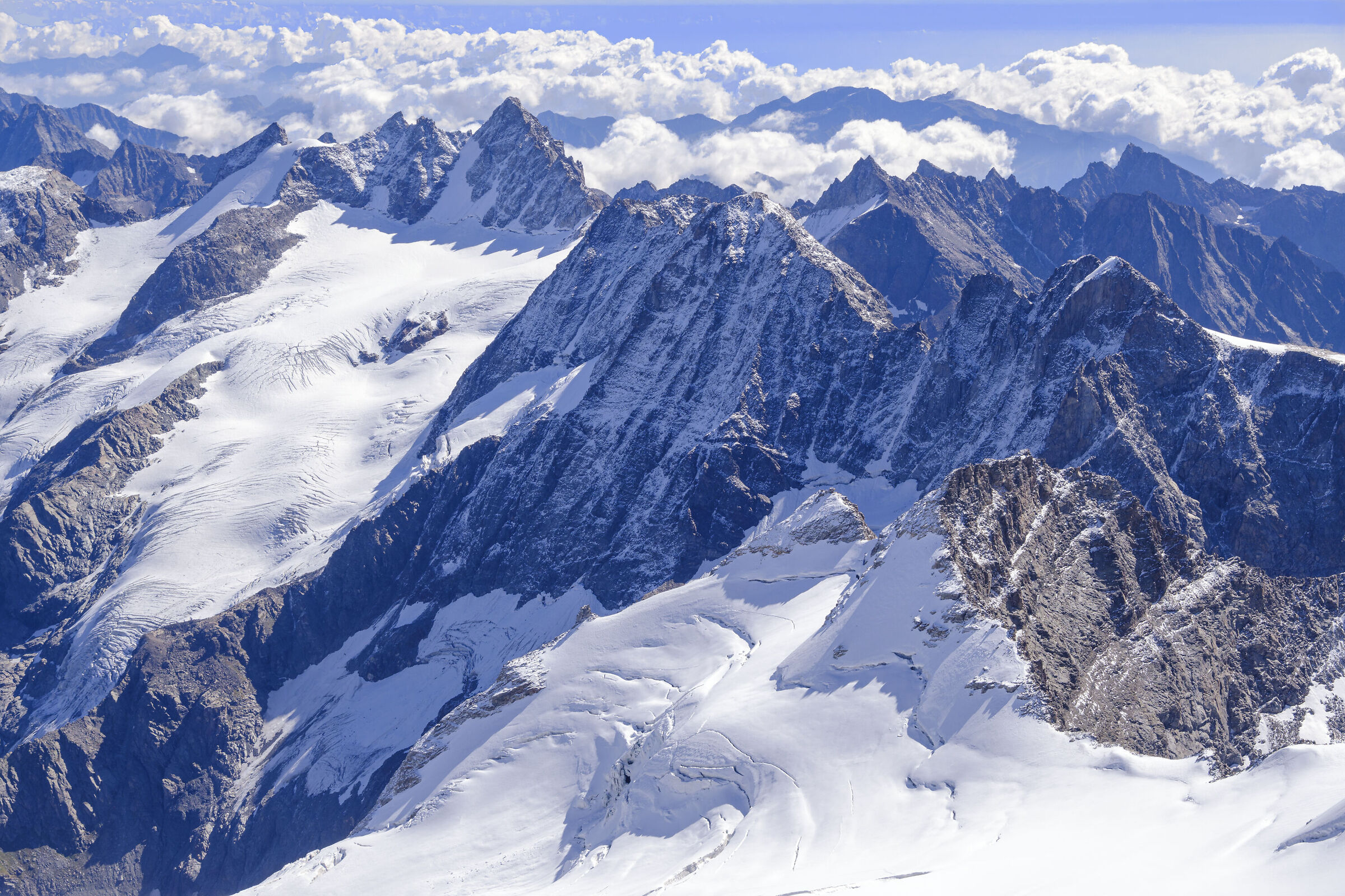 Maestosità dalla vetta del Gran Paradiso