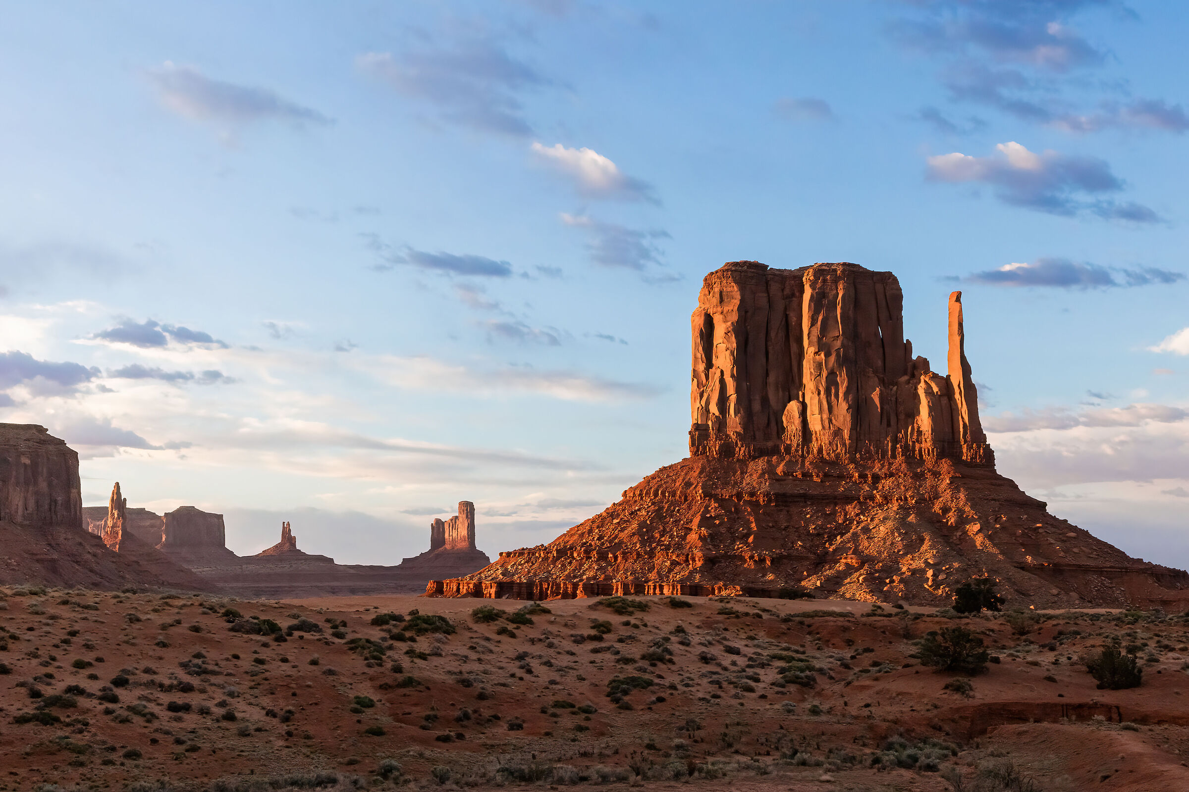 Monument Valley al tramonto