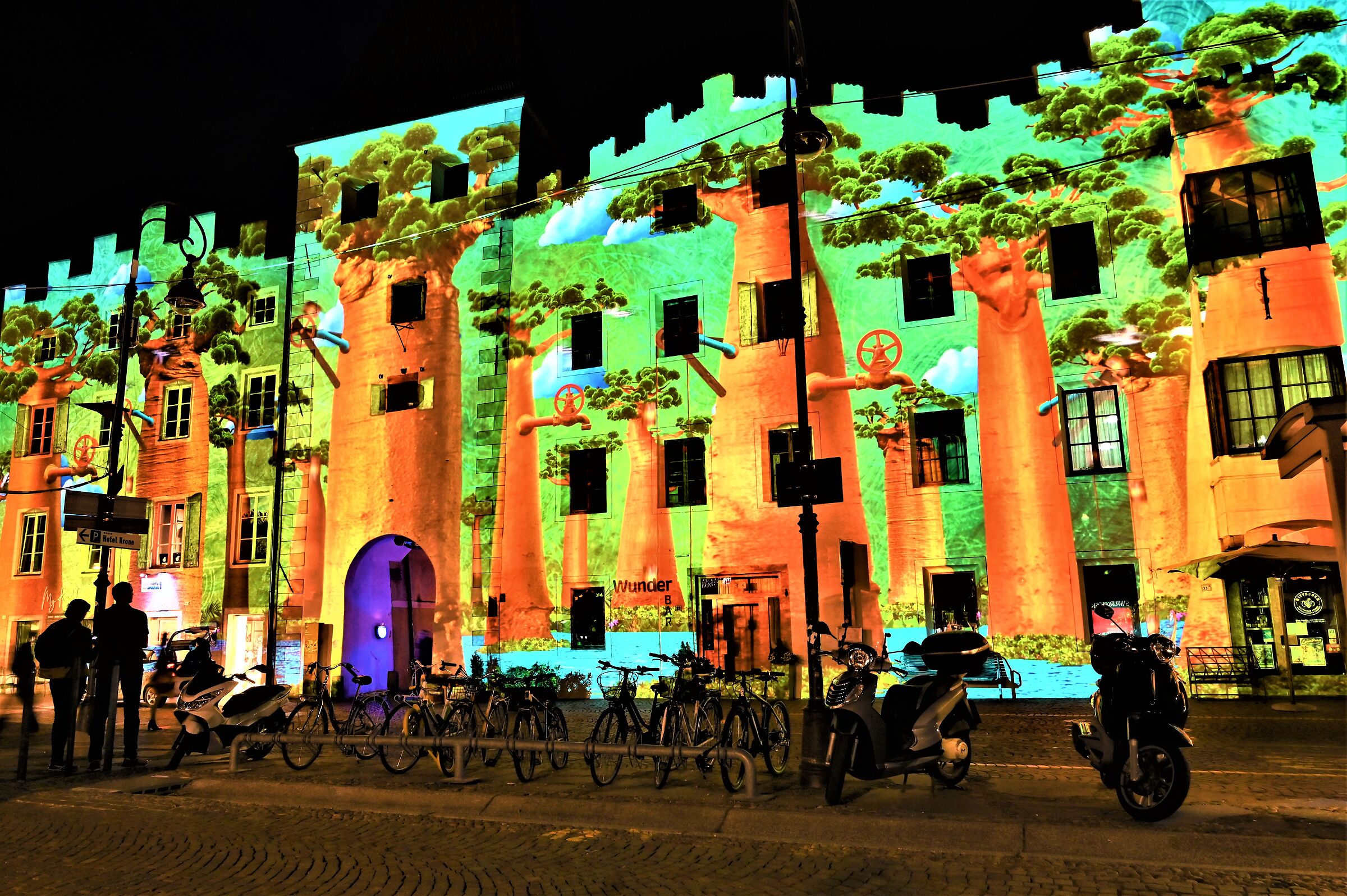 Quando la sera si illumina di magia.