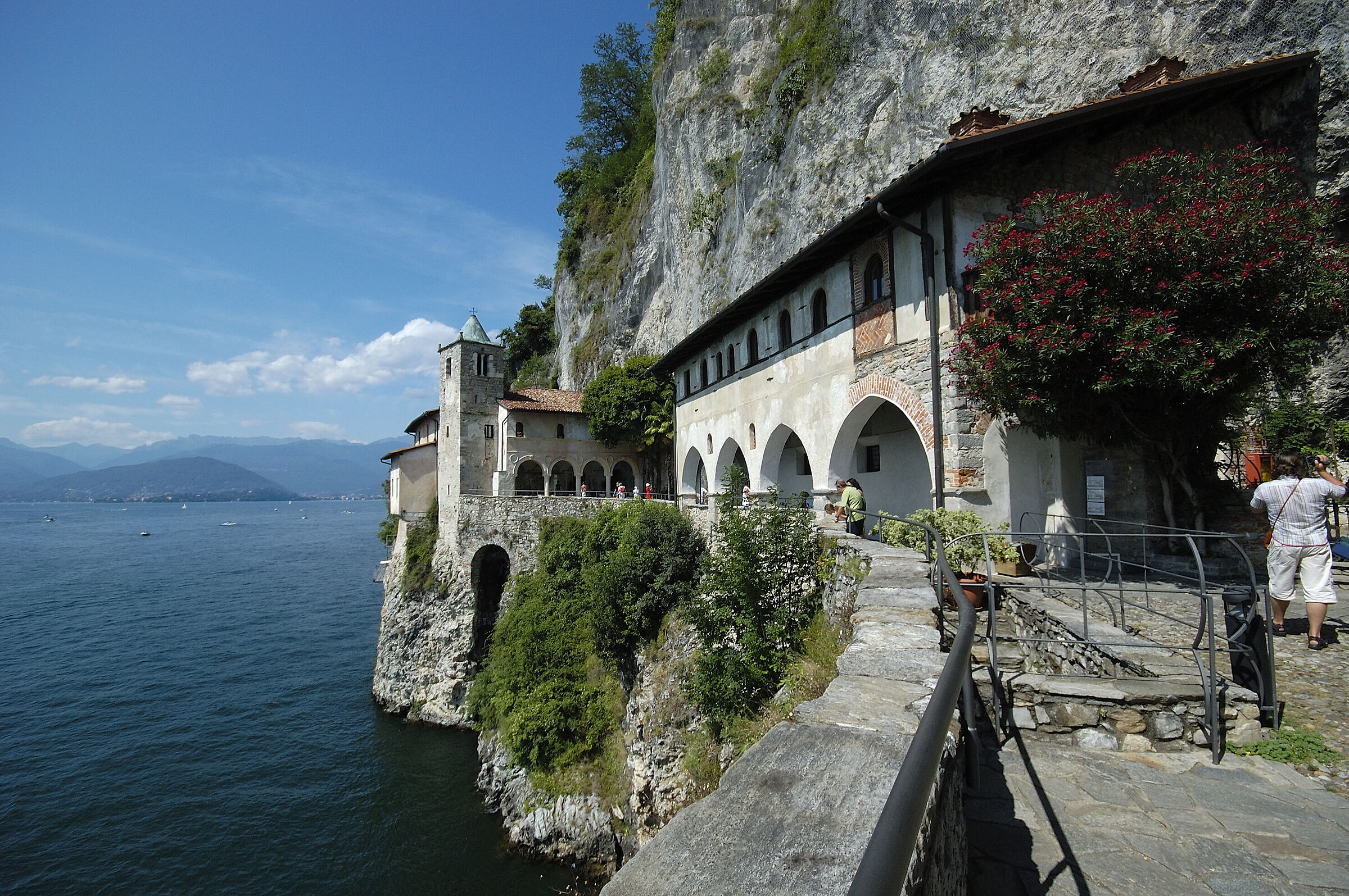 Eremo Santa Caterina del Sasso