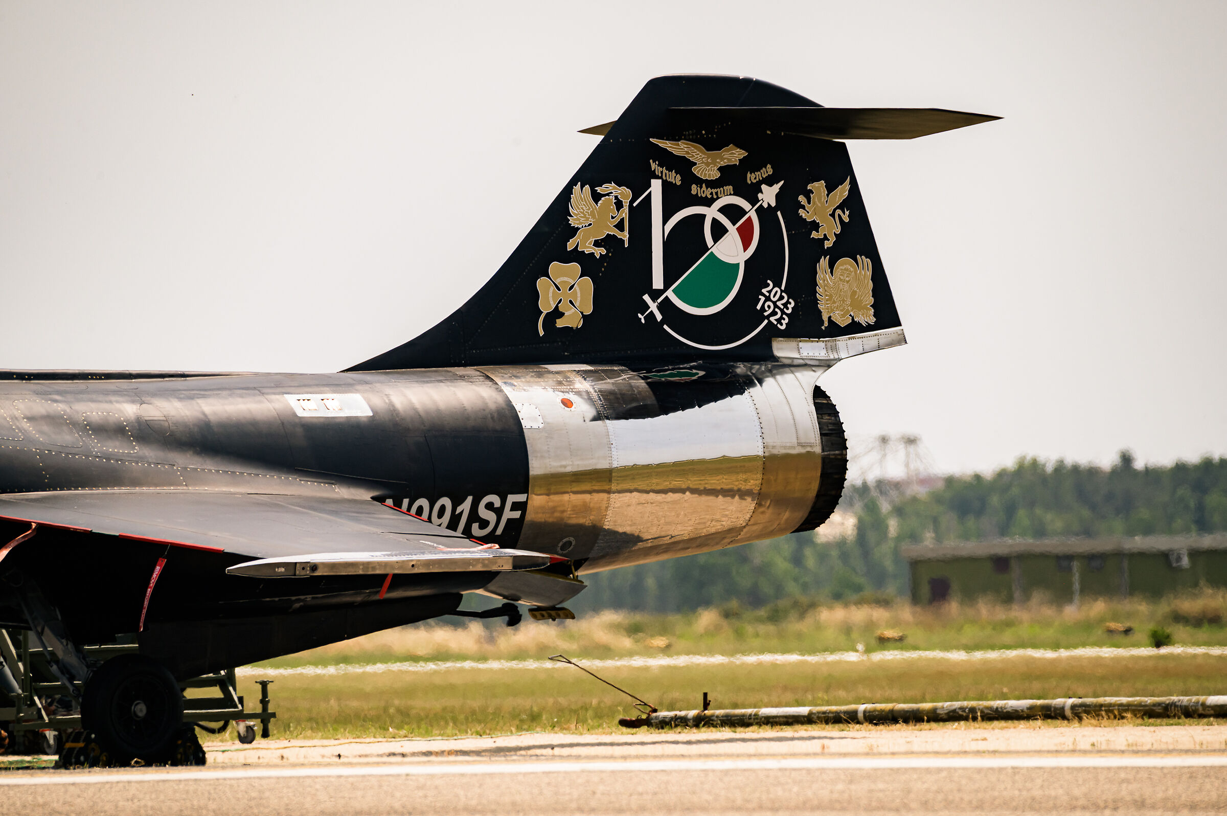 tf-104g-m di Starfighter Aerospace