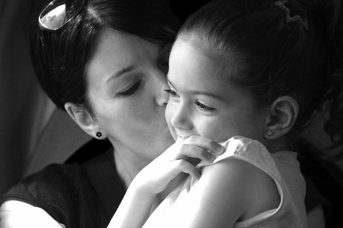 ...Tenerezza tra madre e figlia ...