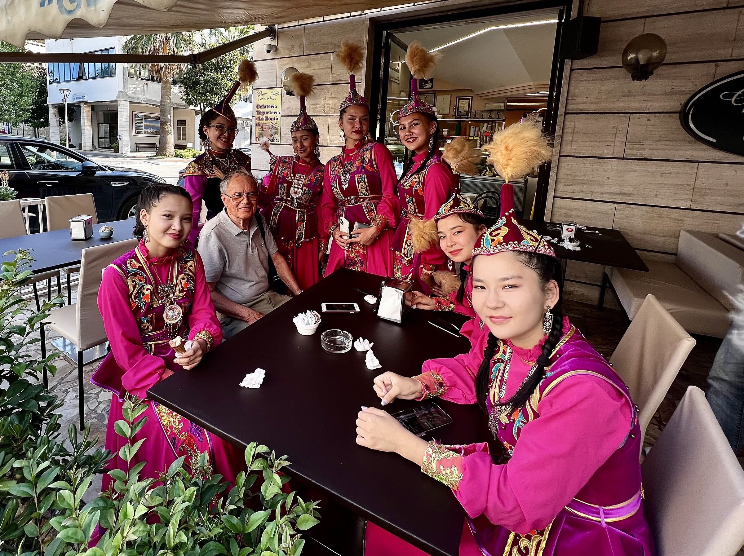 Blessed, among the joyful girls of Uzebekistan!