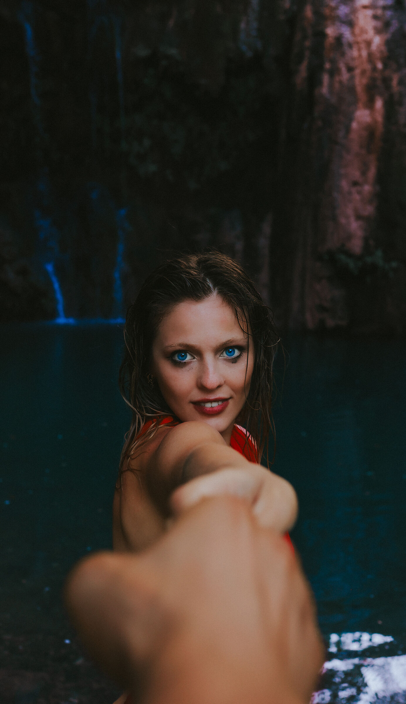 La ragazza del lago