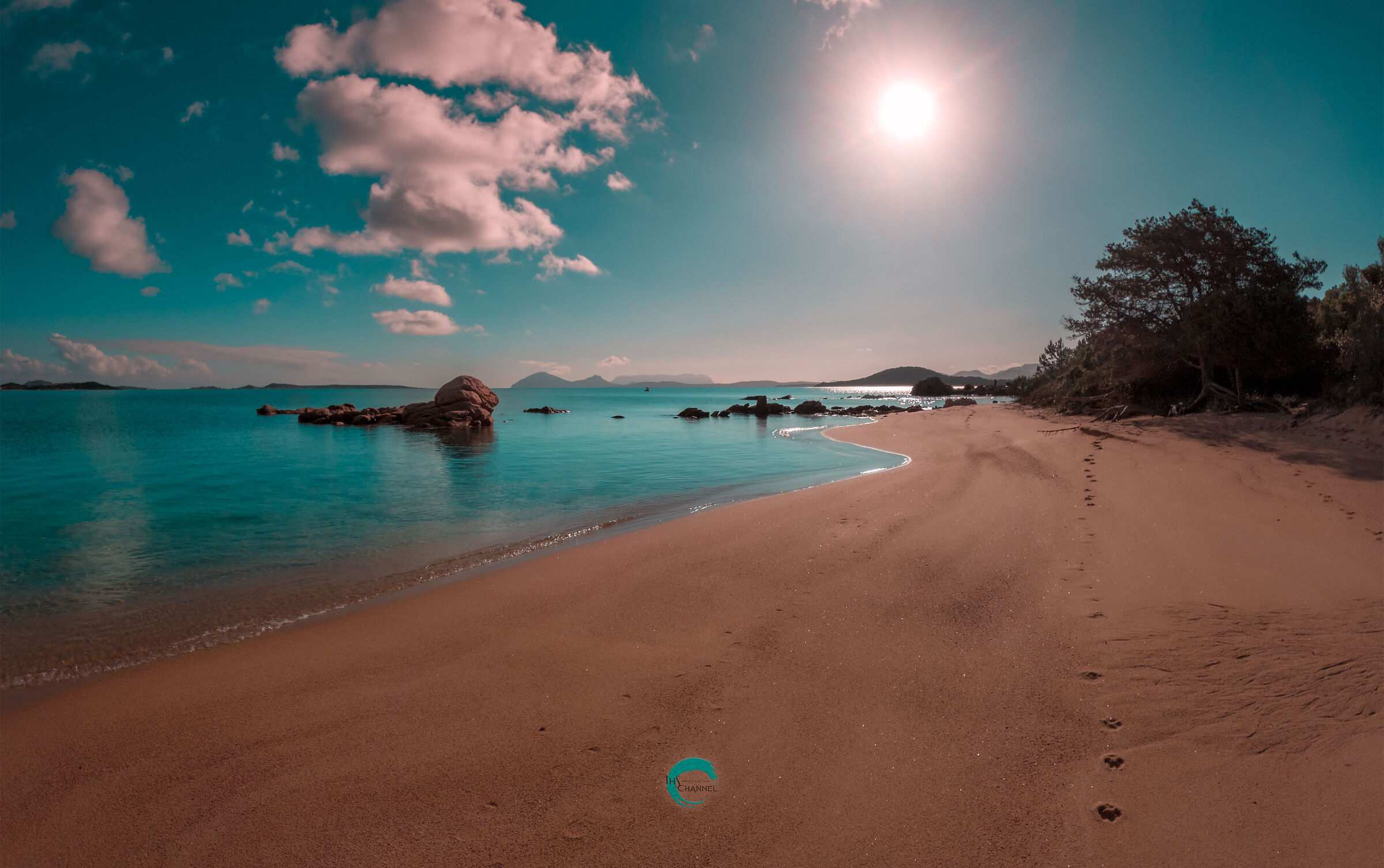 Cove between Li Itriceddi and Liscia Ruja - Costa Smeralda