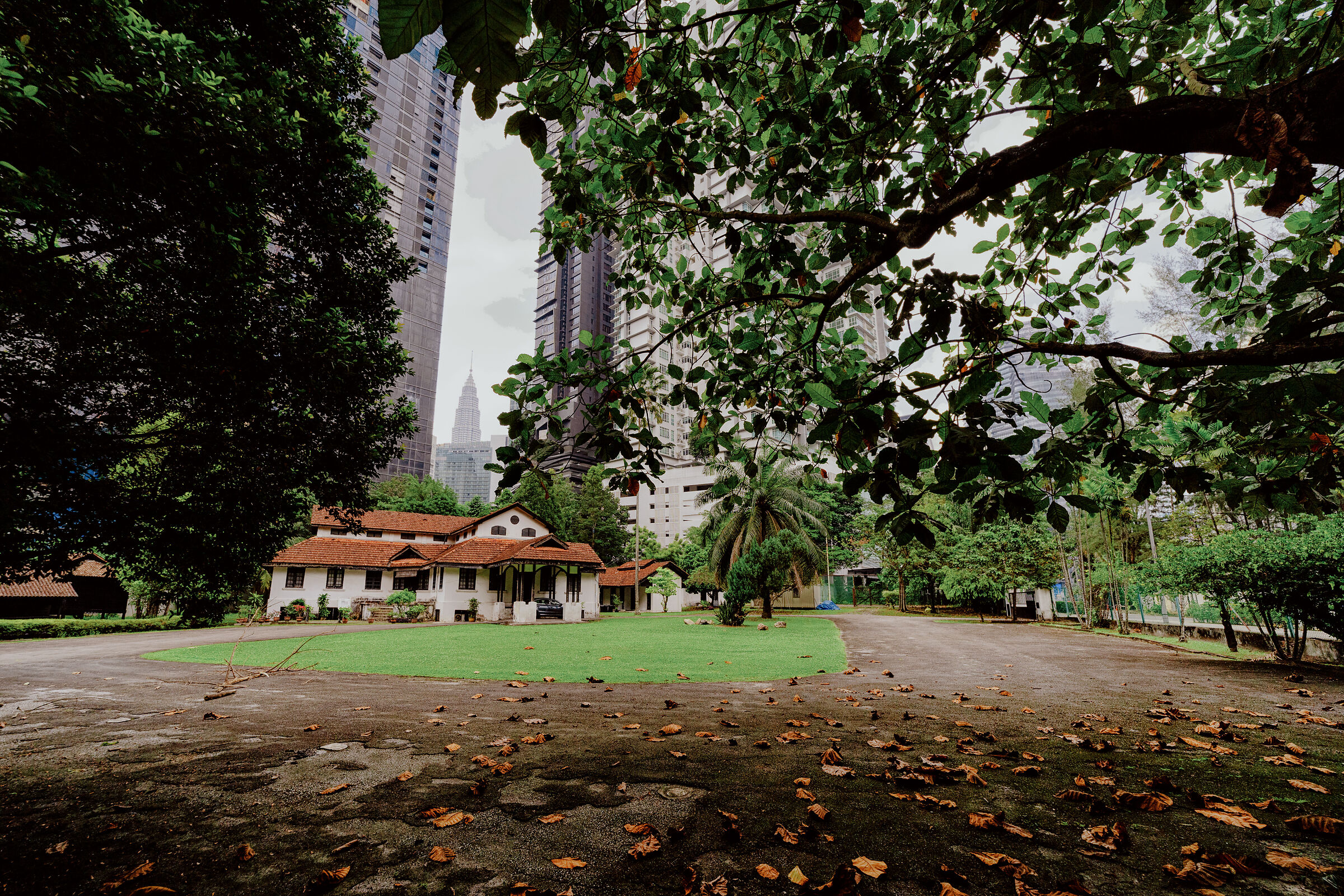 In mezzo ai grattacieli