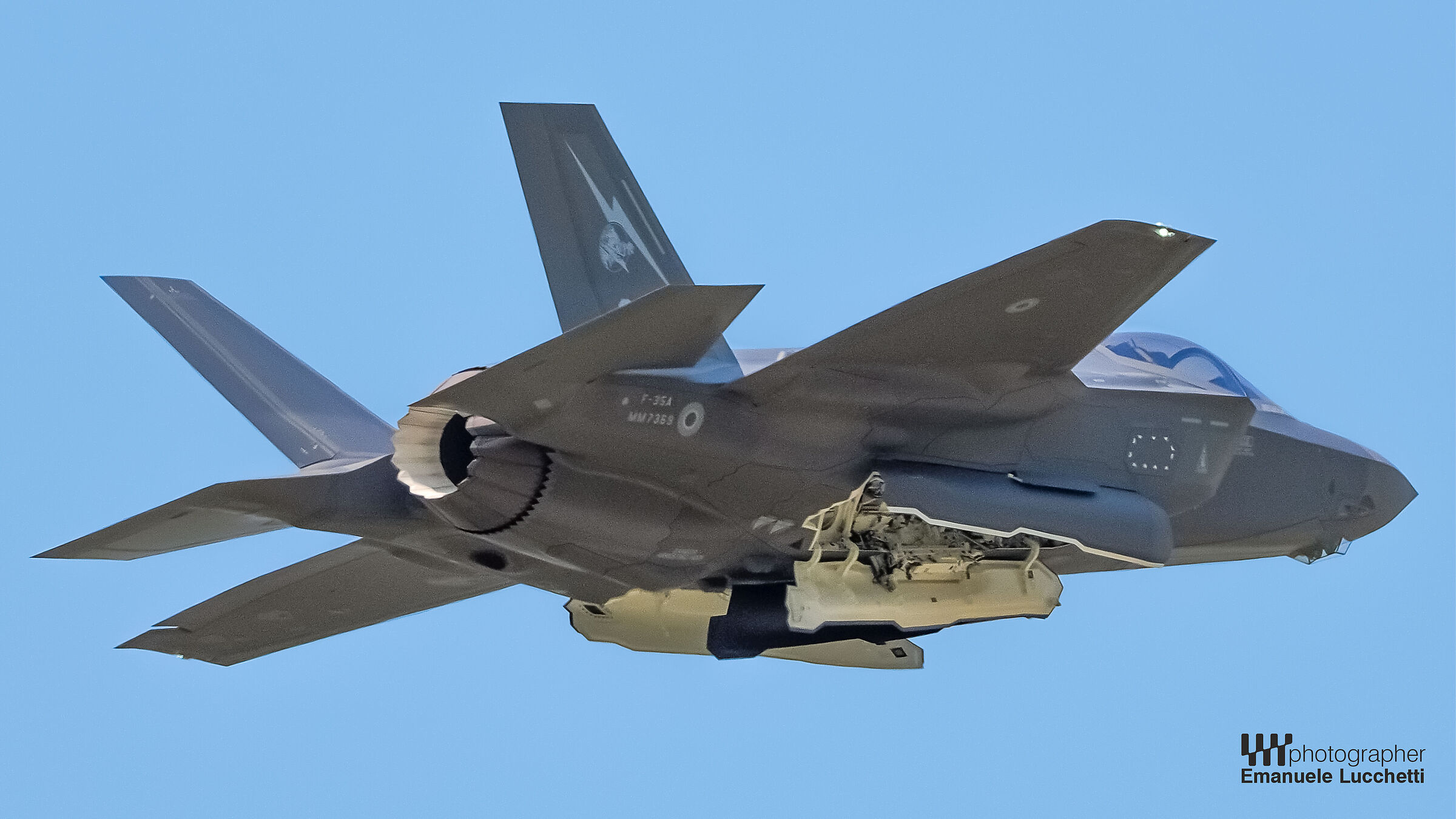 F35