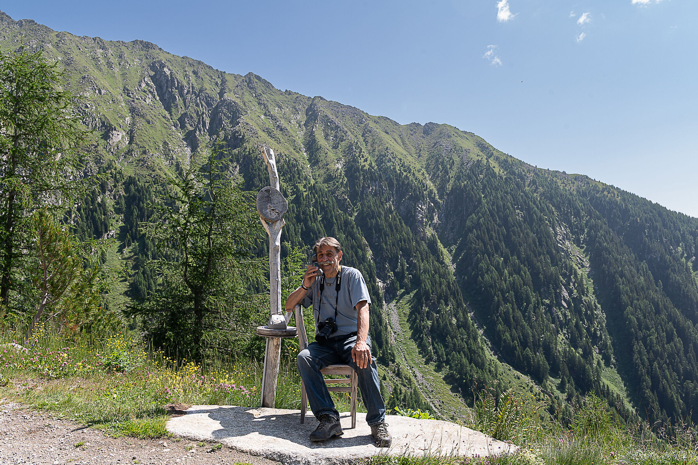 Direct line to Paradise