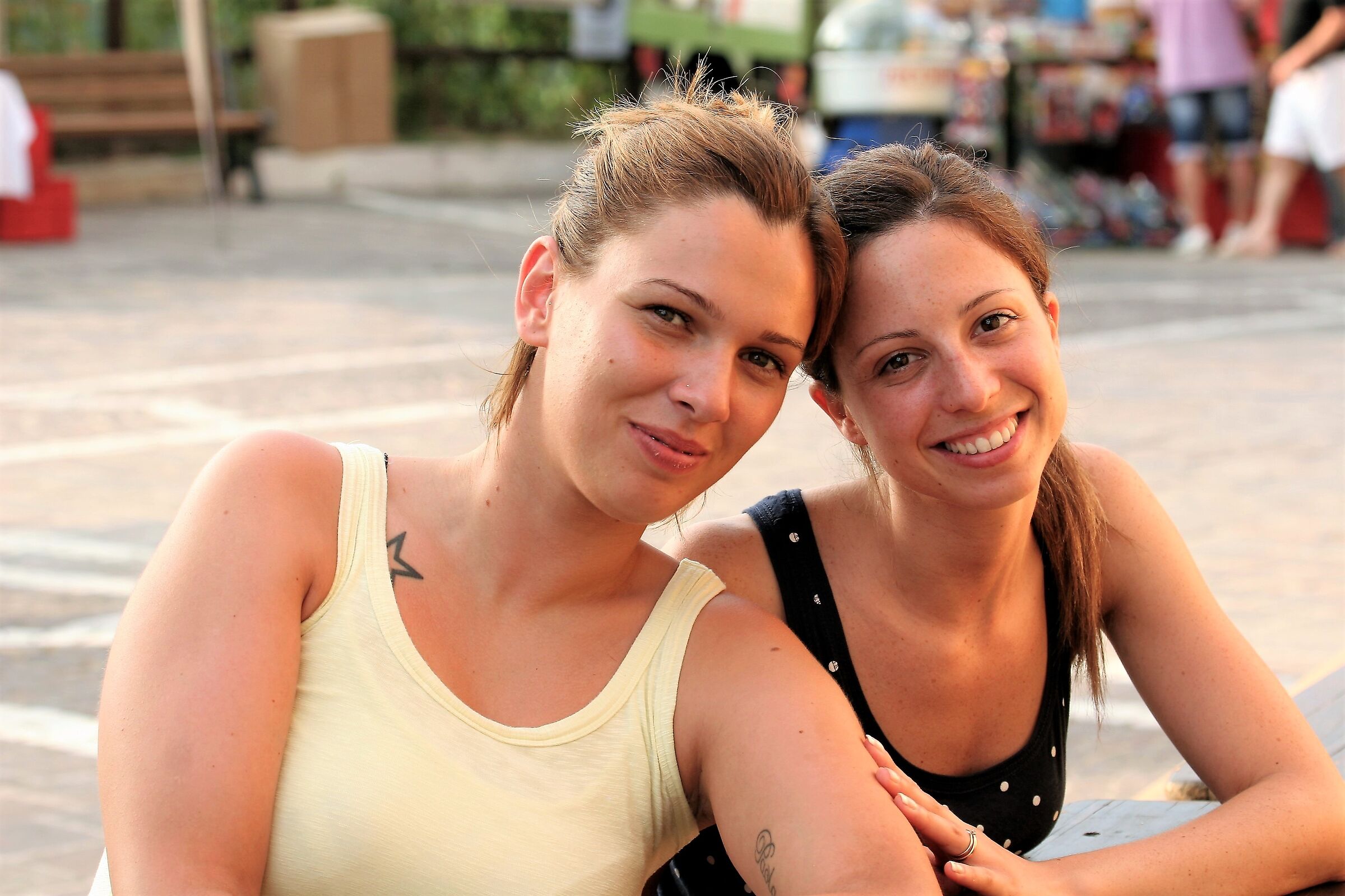 Per la festa del paese, siamo pronte!