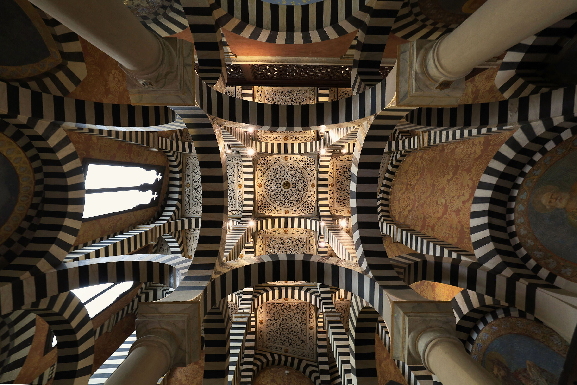Rocchetta Mattei, interno della cappella
