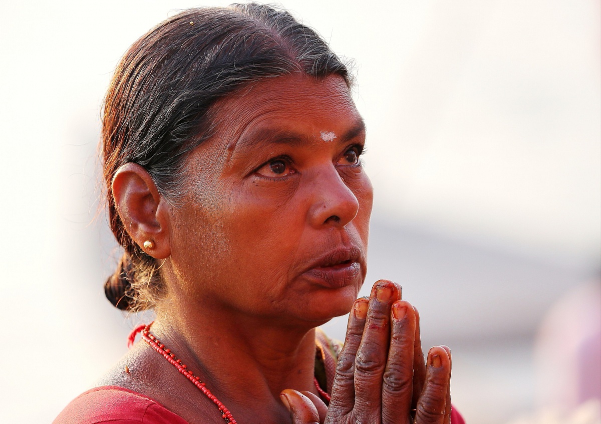 India. Varanasi. Prayer.
