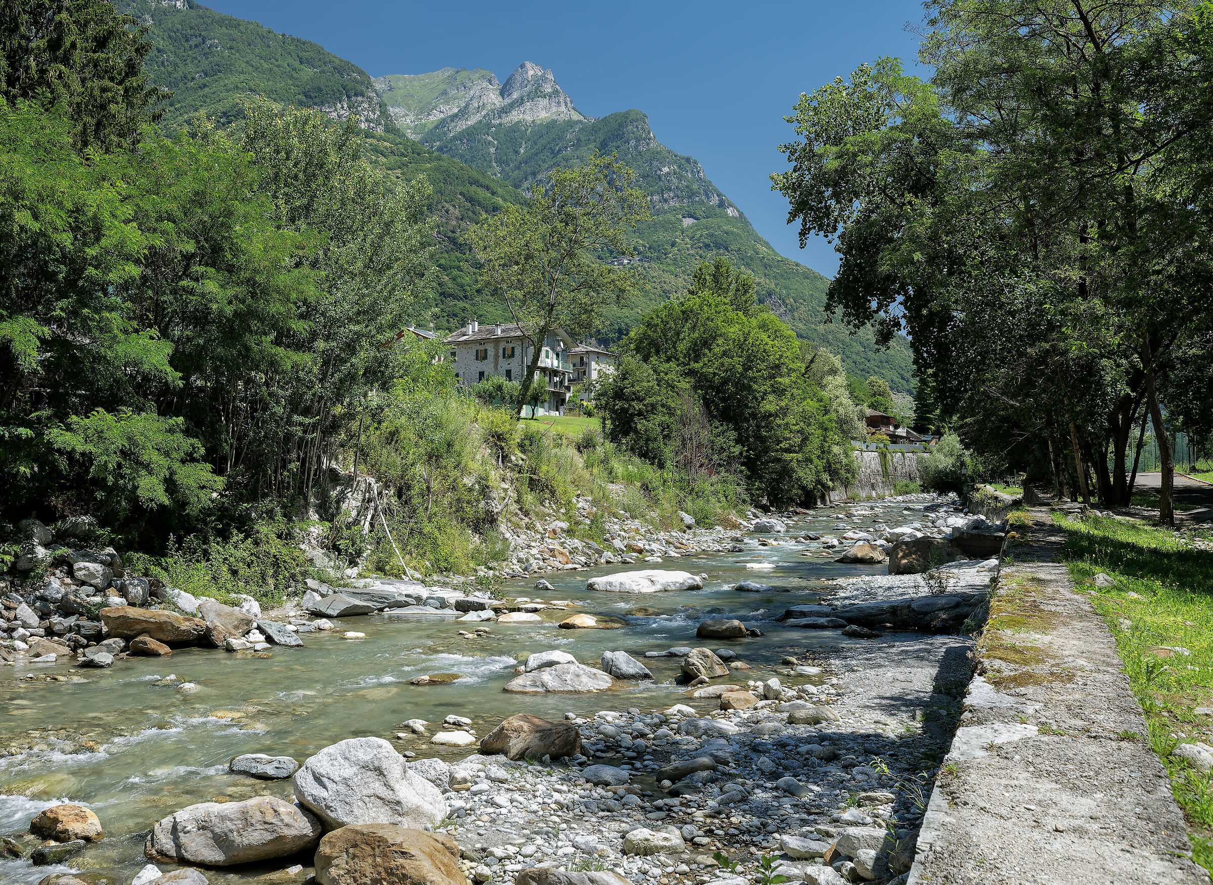 Val Bregaglia