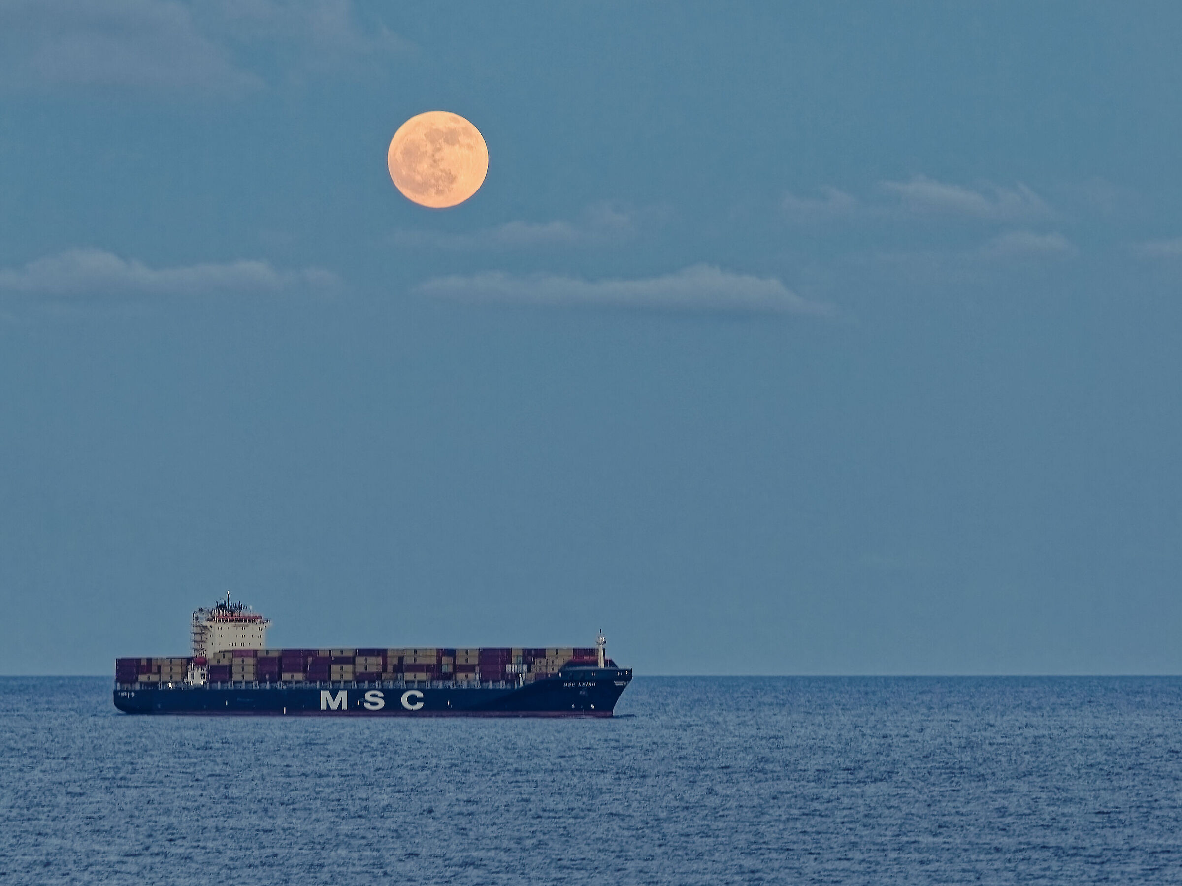 Traveling in the moonlight 2