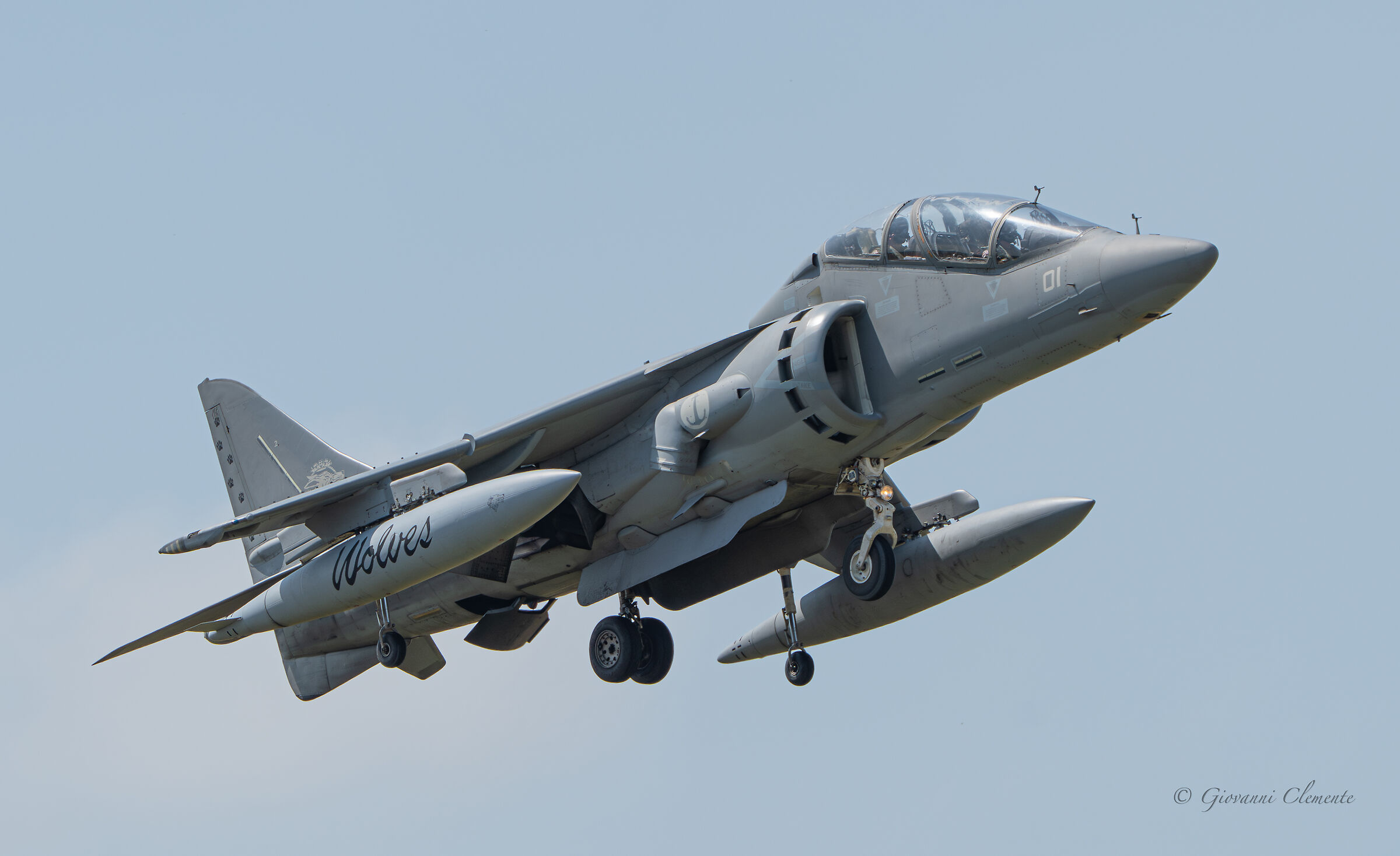AV-8B HarrierII Marina Militare -technical stopover in Camer...