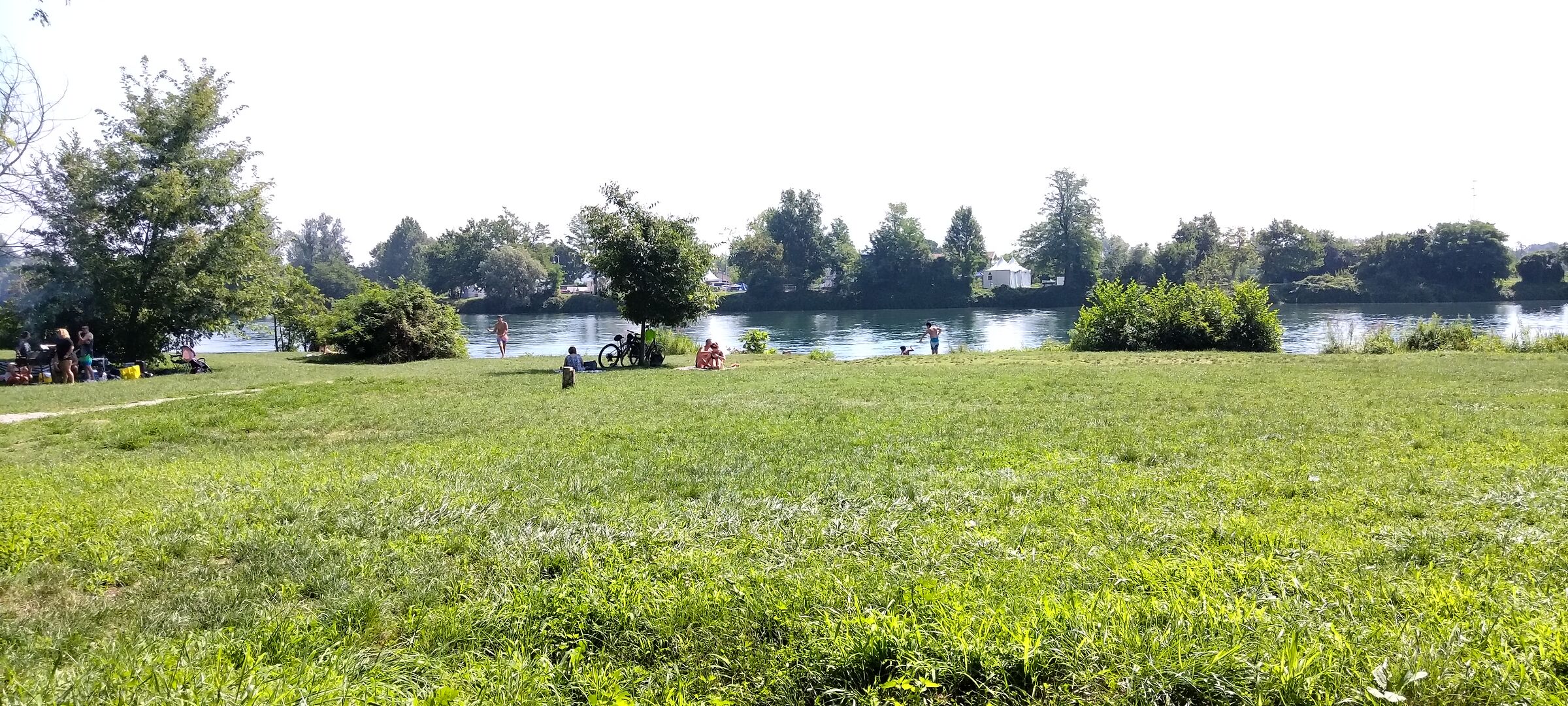 Domenica sul fiume