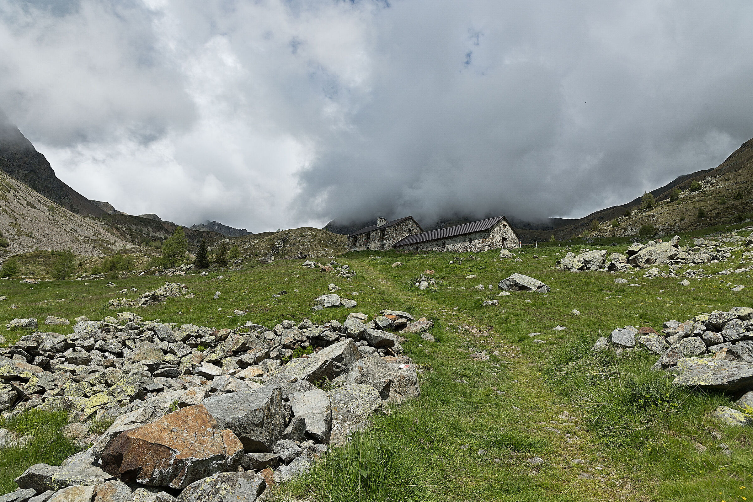 Schiazzera.  La Malga