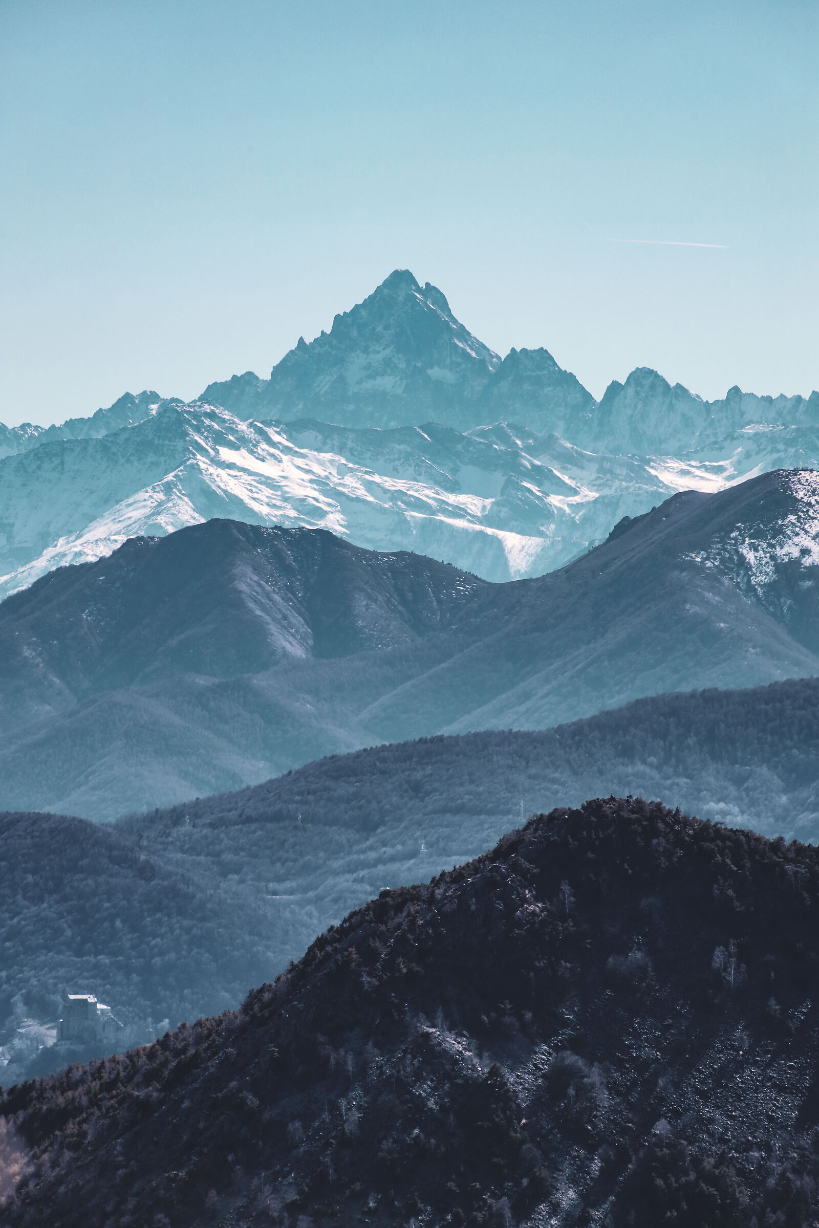 Monviso, Sacra di San Michele and stratified hills