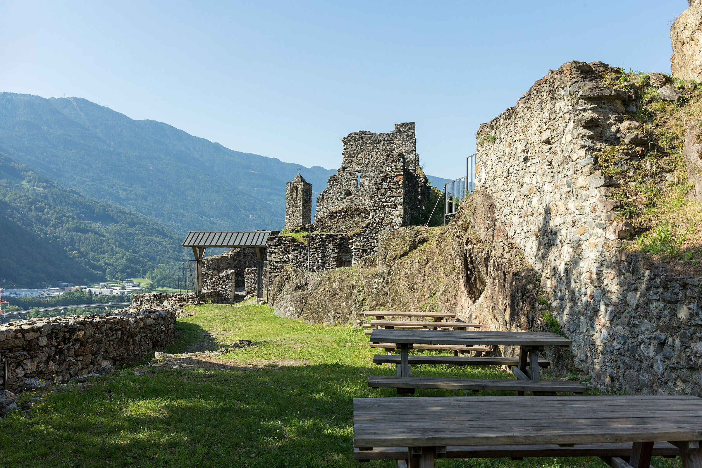 Castello di san Faustino.  Grosotto