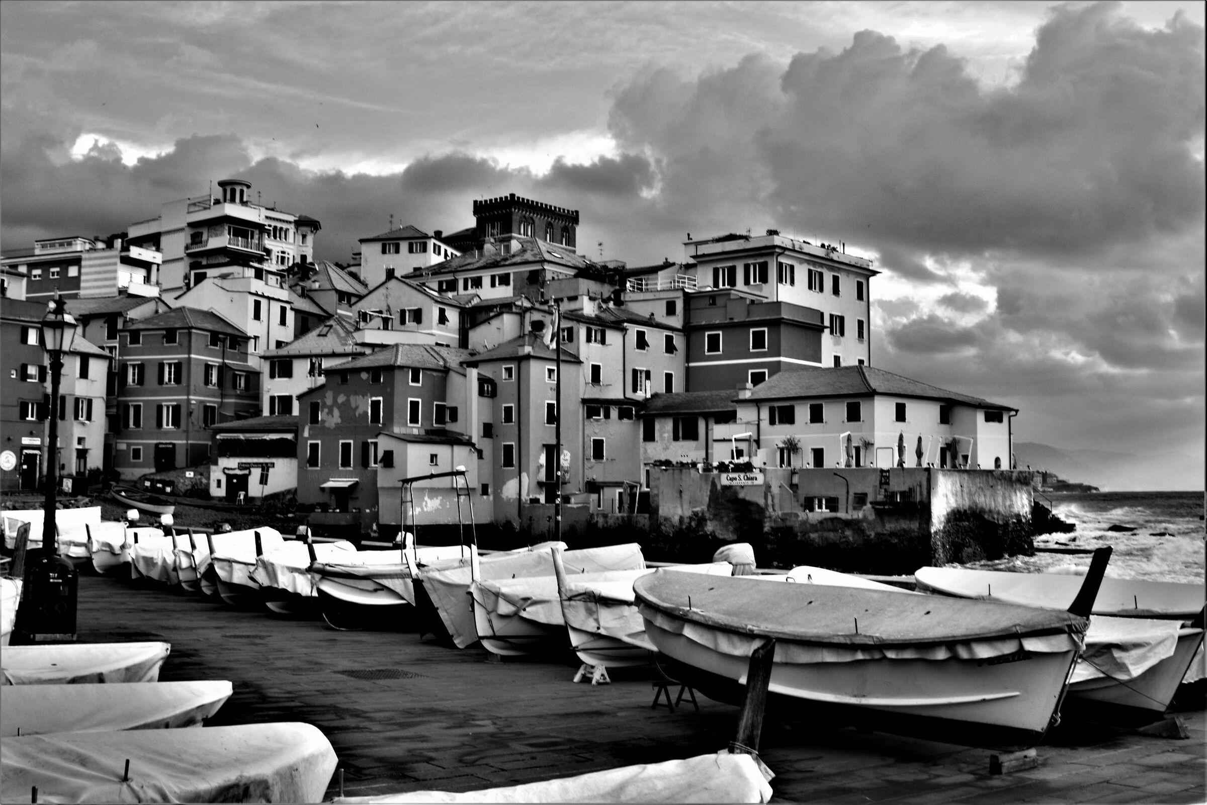 Boccadasse in b/w