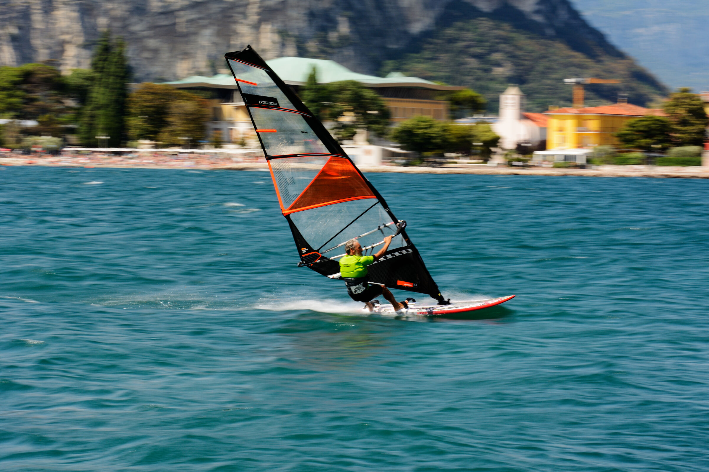 Torbole surfing