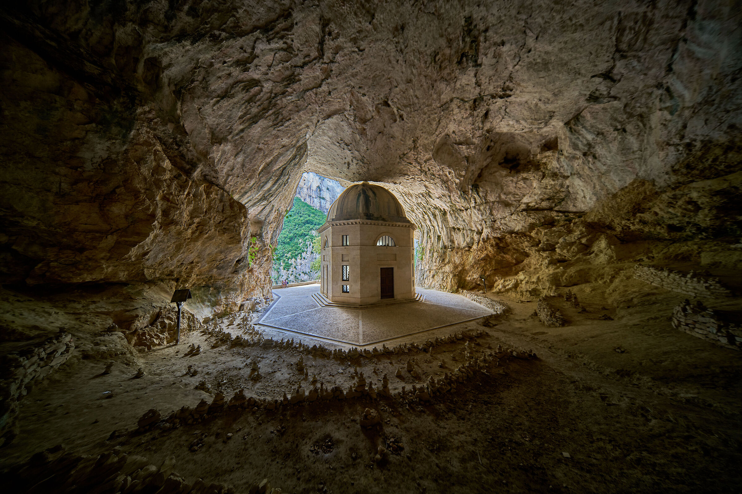 Valadier Temple