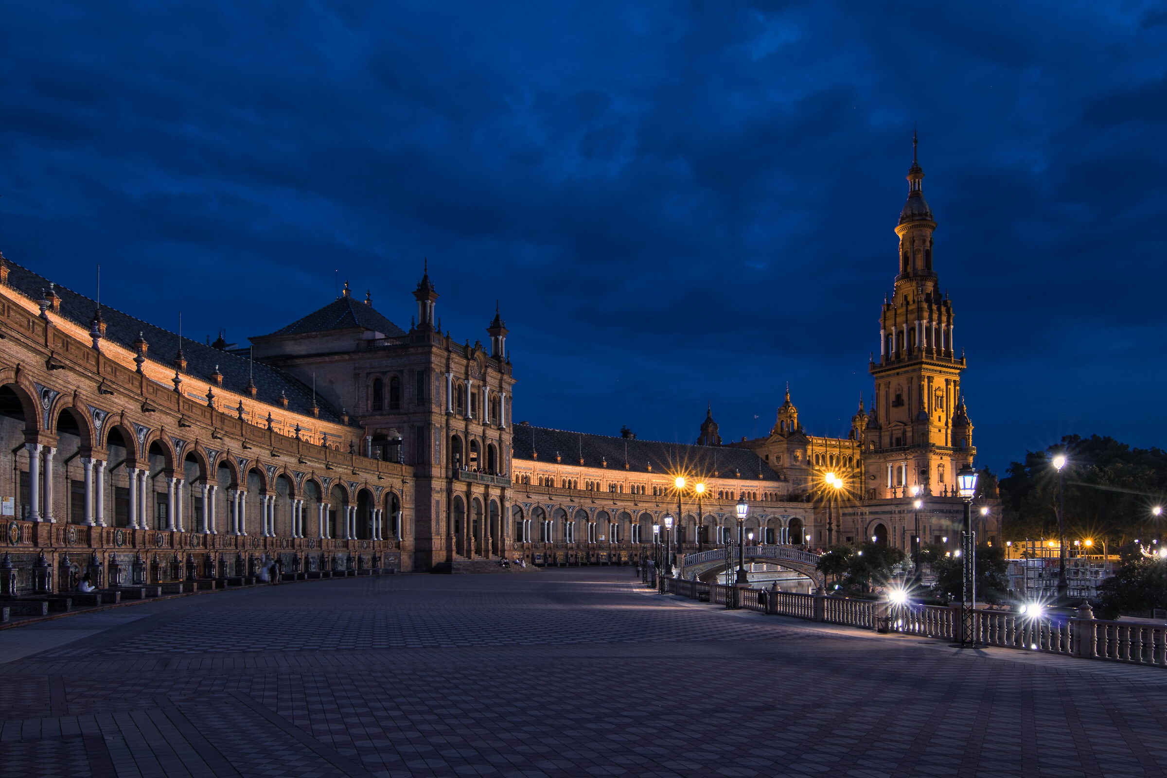 Ora Blu a Piazza di Spagna - Siviglia