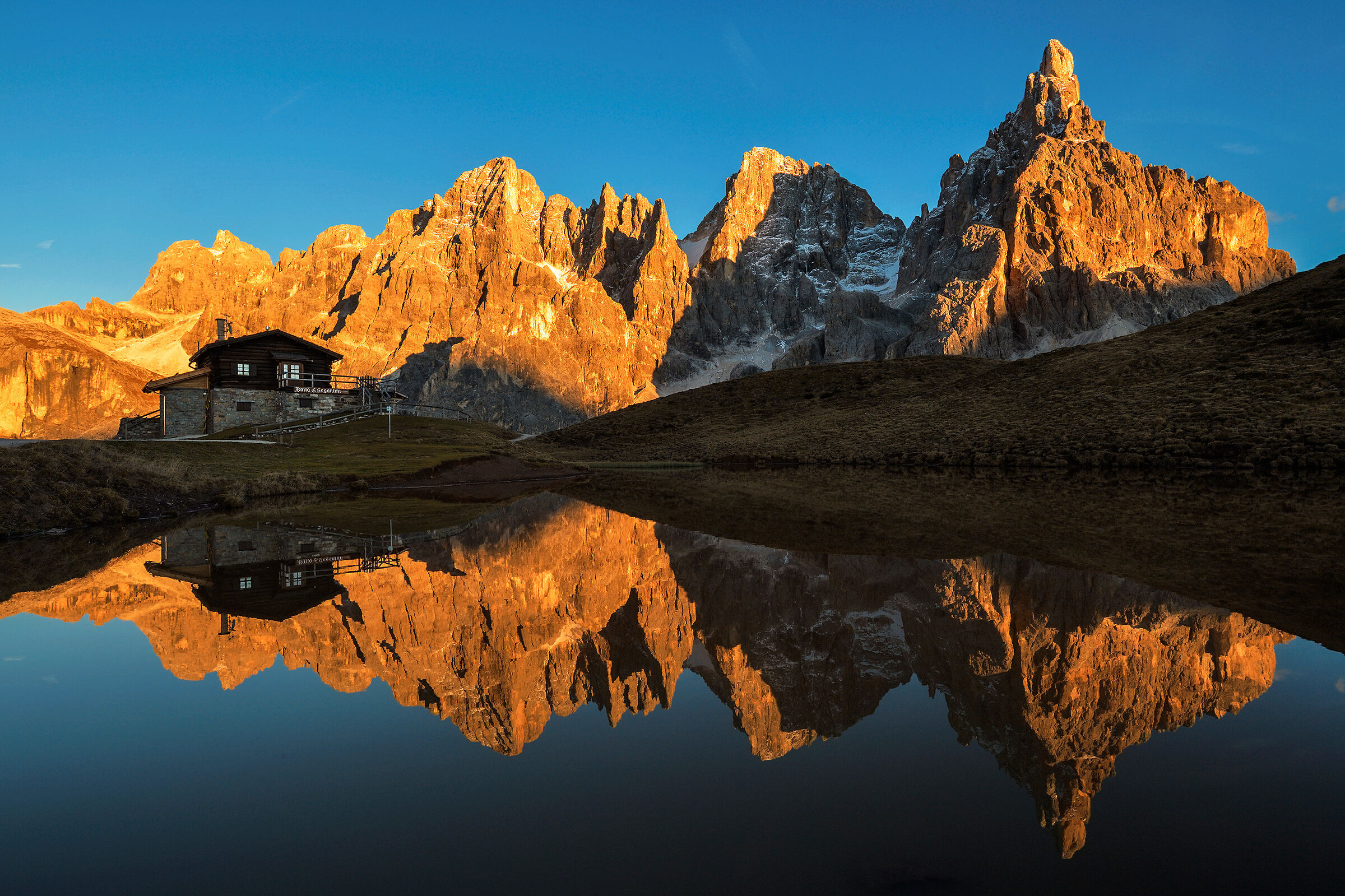 Tramonto rosso sulle Pale