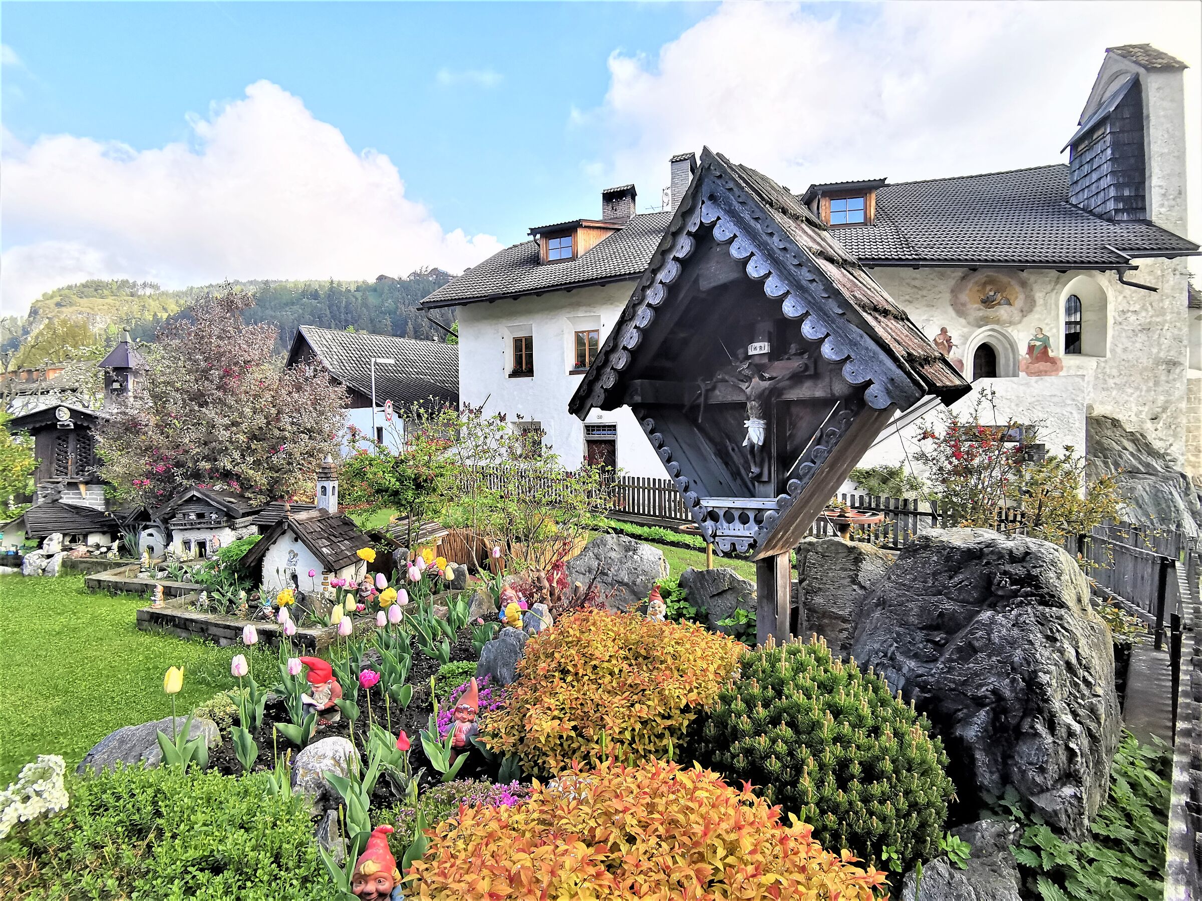 Tipici gardini della Val Pusteria .