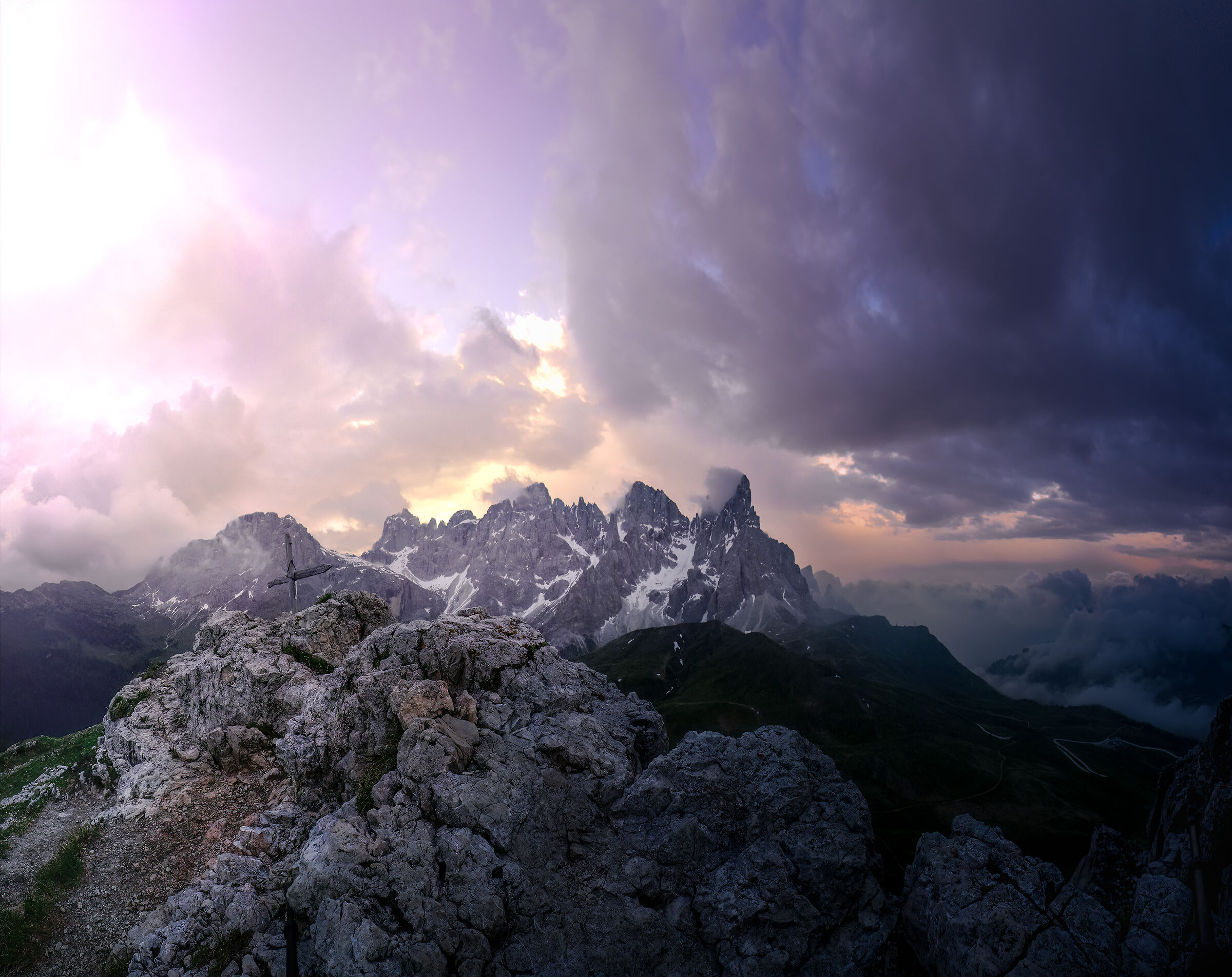 Tramonto a Passo Rolle con vista sulle Pale di S.Martin