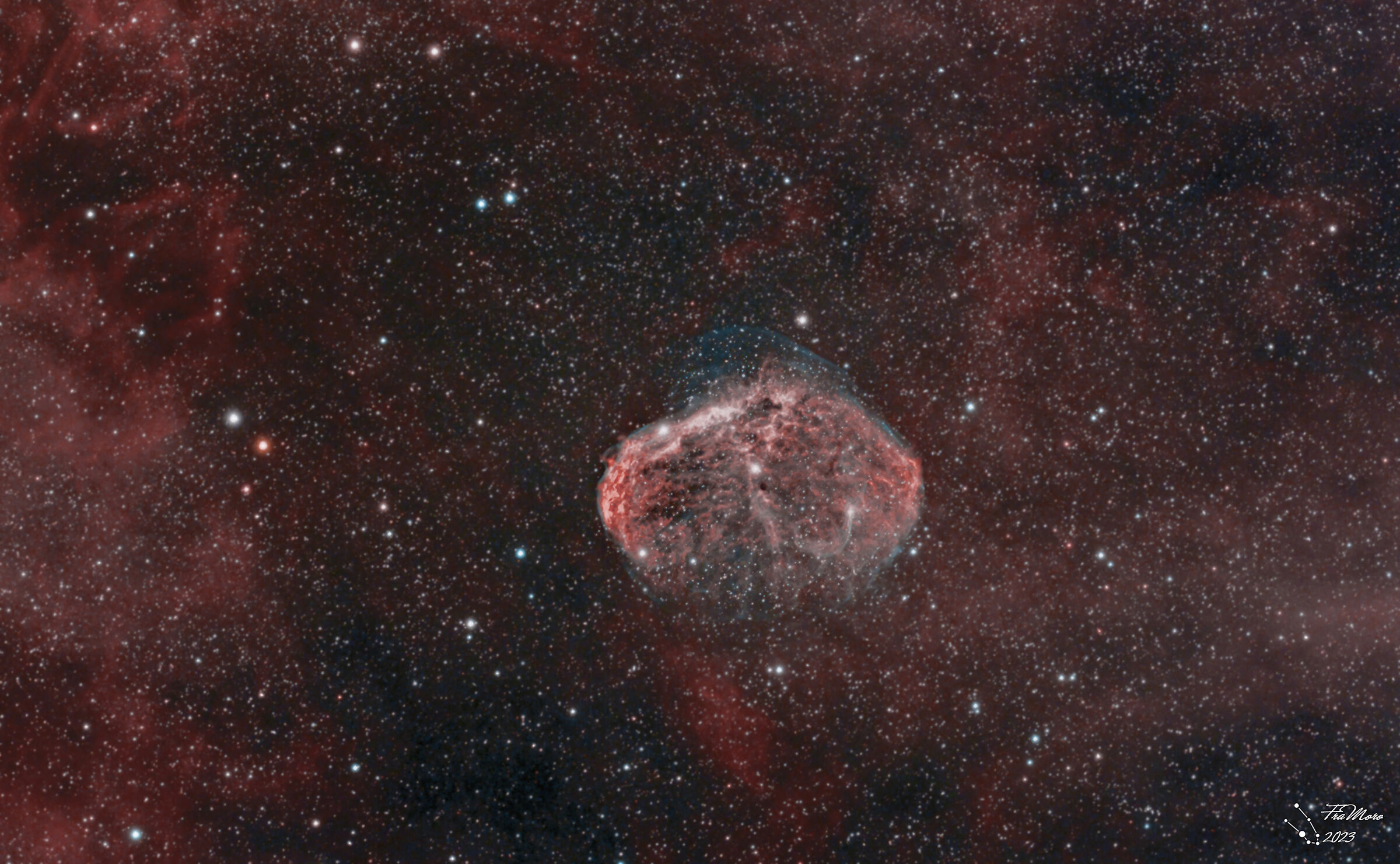 Nebulosa crescente e wr136