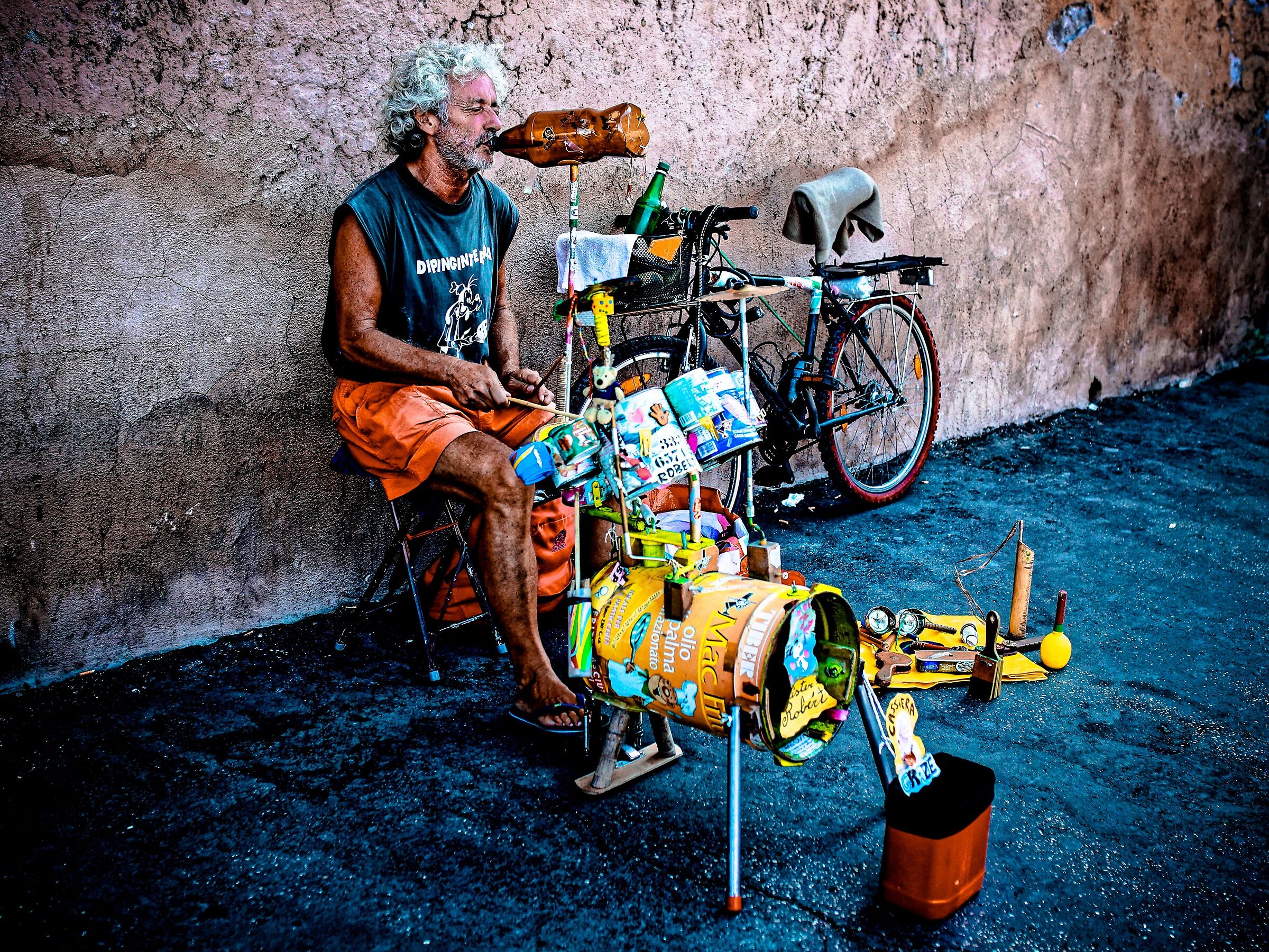 The imaginary drummer