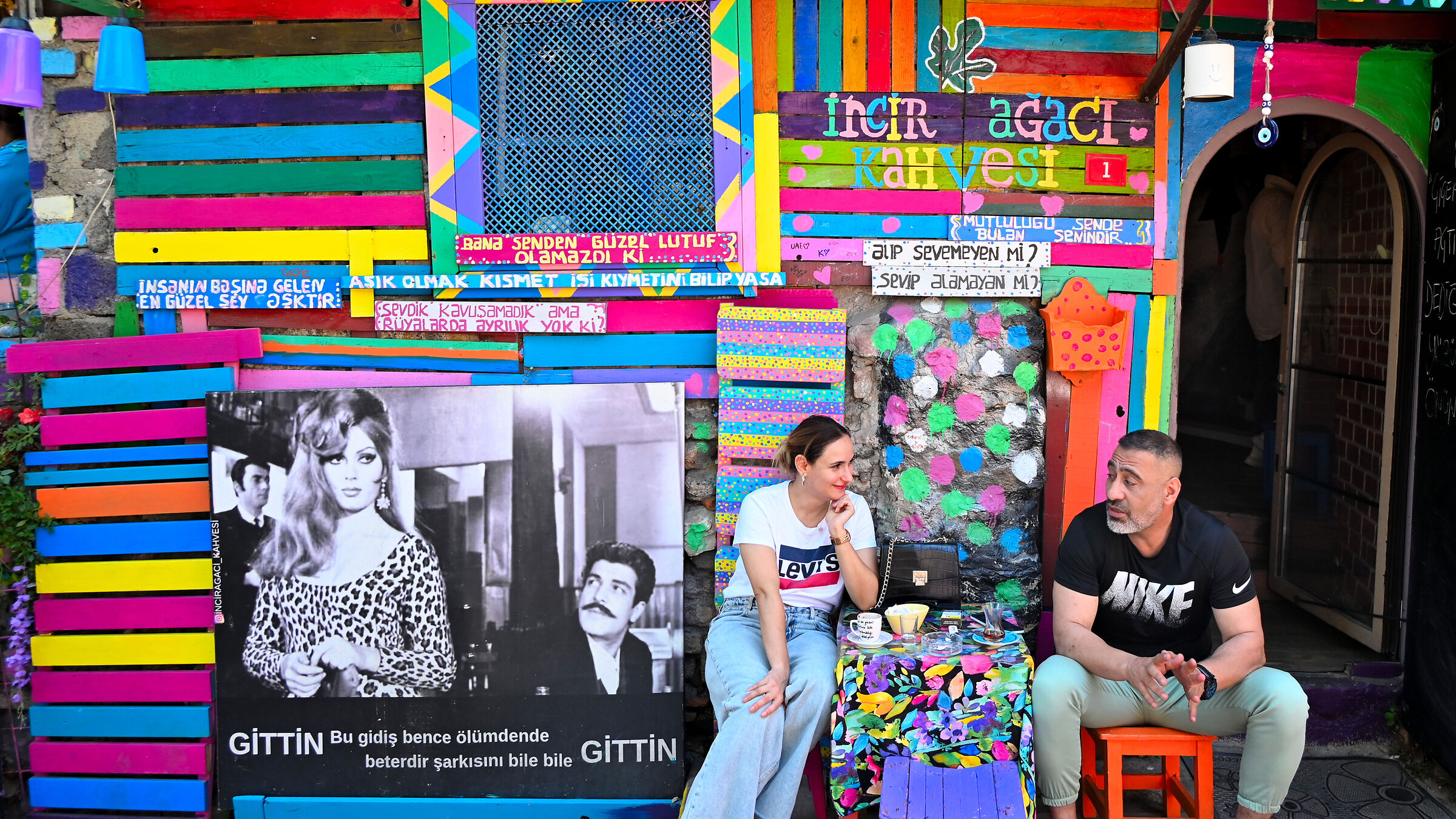 Istanbul, Balat - Rainbow moment