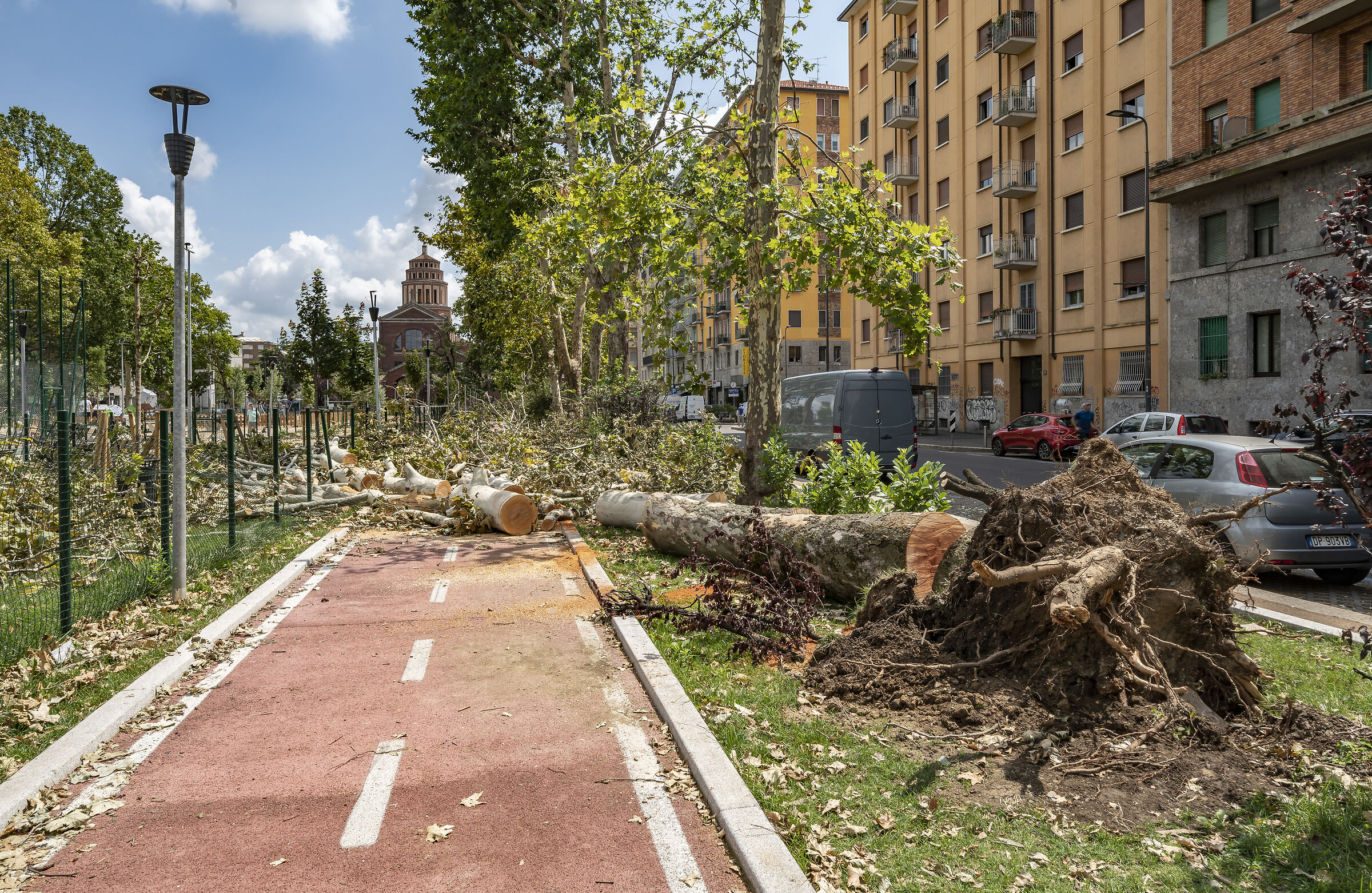 Viale Argonne - Saturday 29 July 2023. 12:36