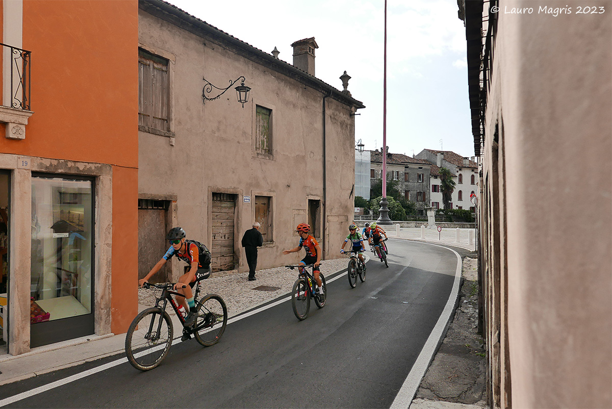 Fast passage to Serravalle