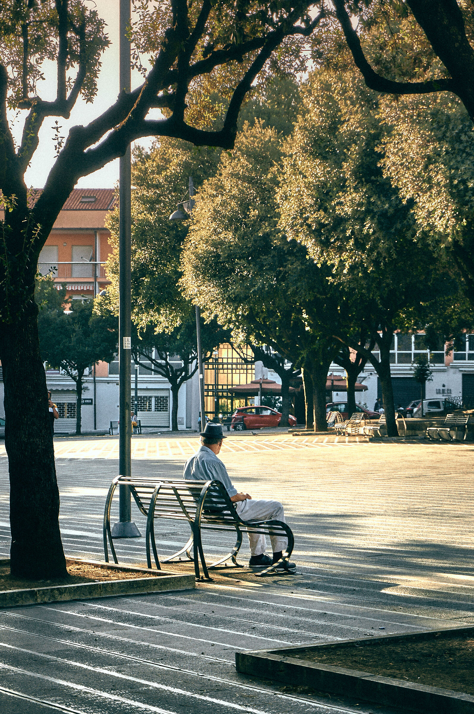 One bench: two seats, one soul