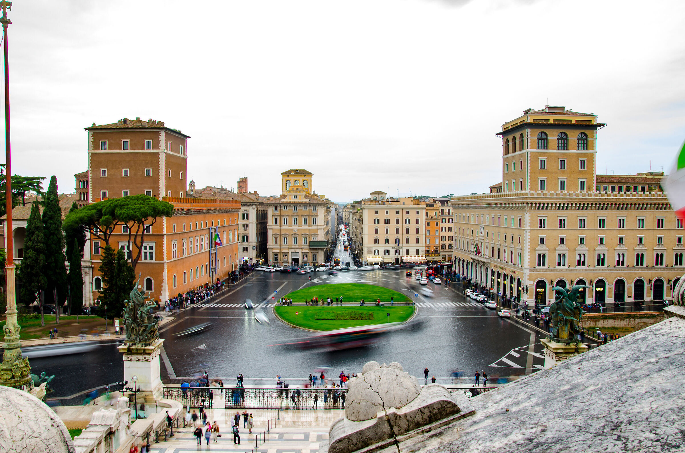 frenesia a piazza venezia