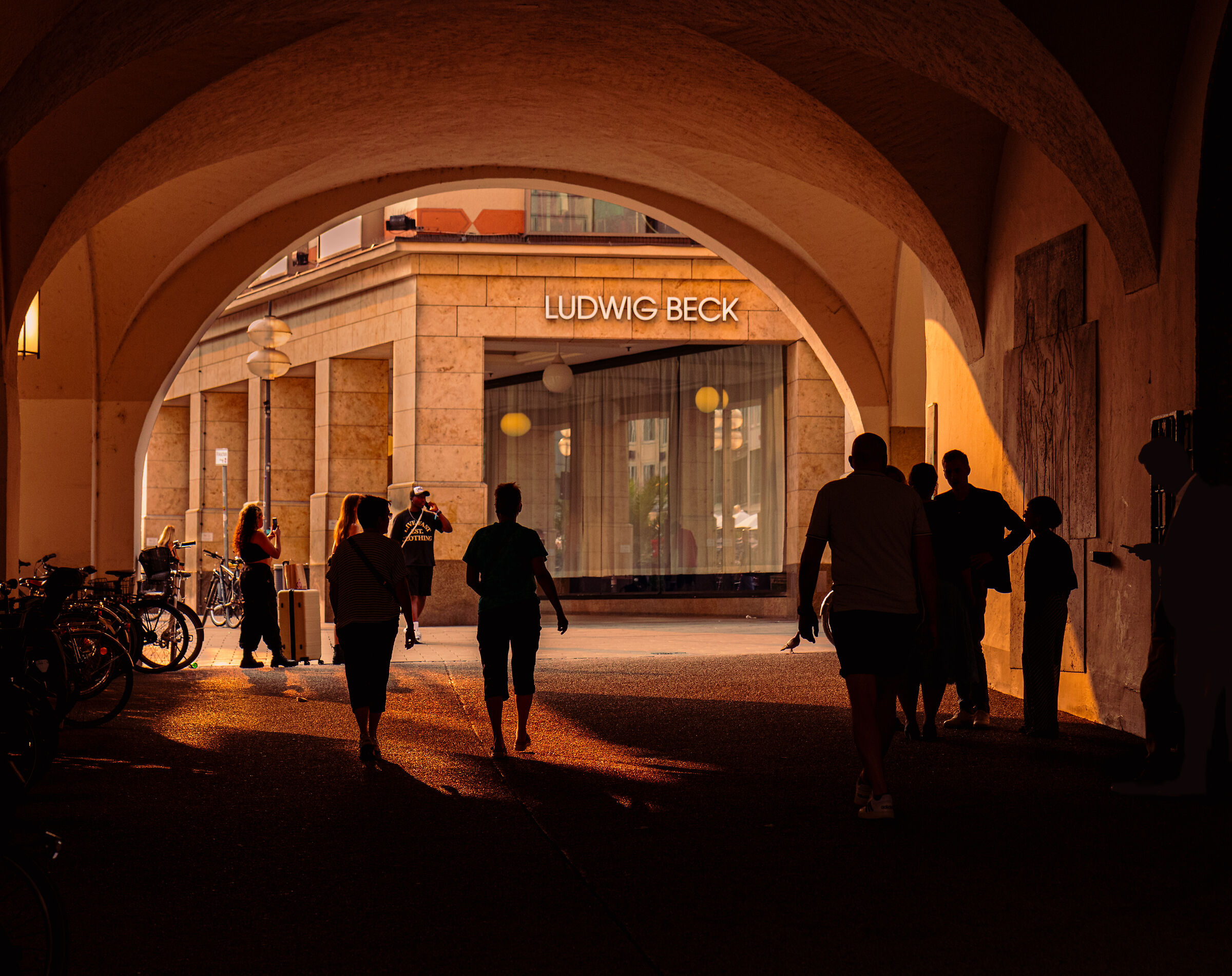 Verso il tramonto a Marienplatz